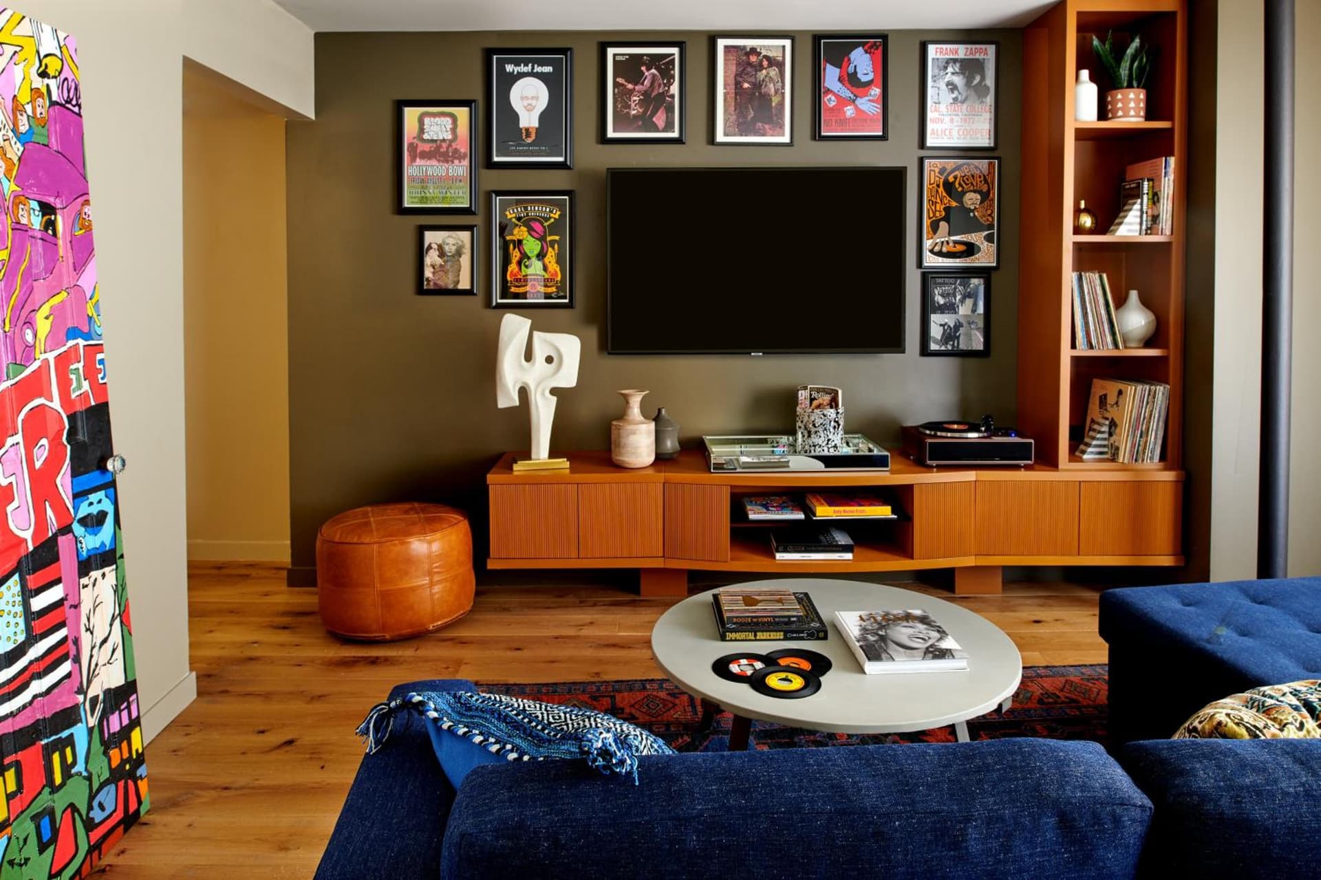 Hotel Ziggy On Sunset gallery photo in Los Angeles, CA — image 93