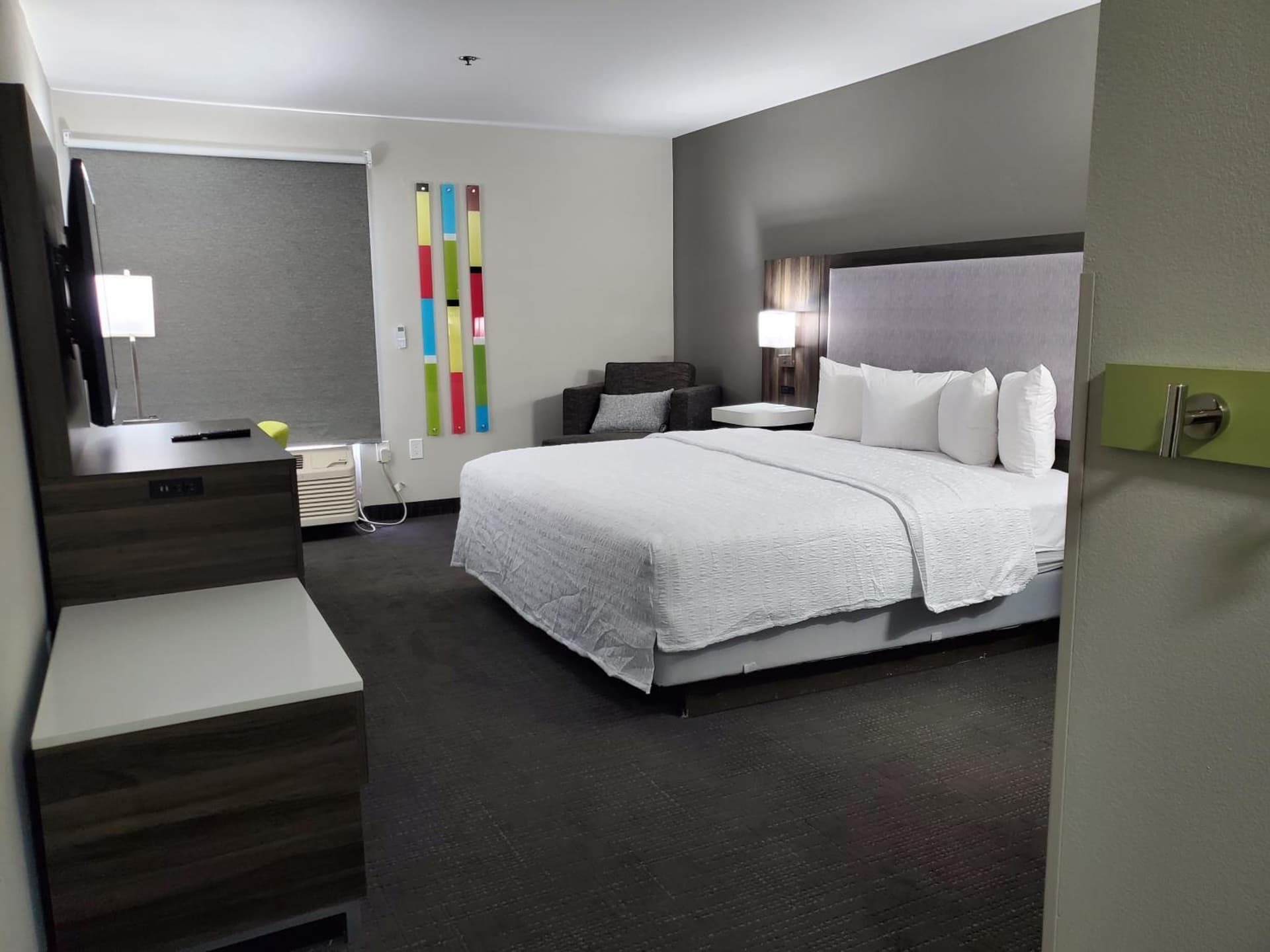 Hampton Inn Olathe gallery photo in Olathe, KS — image 25