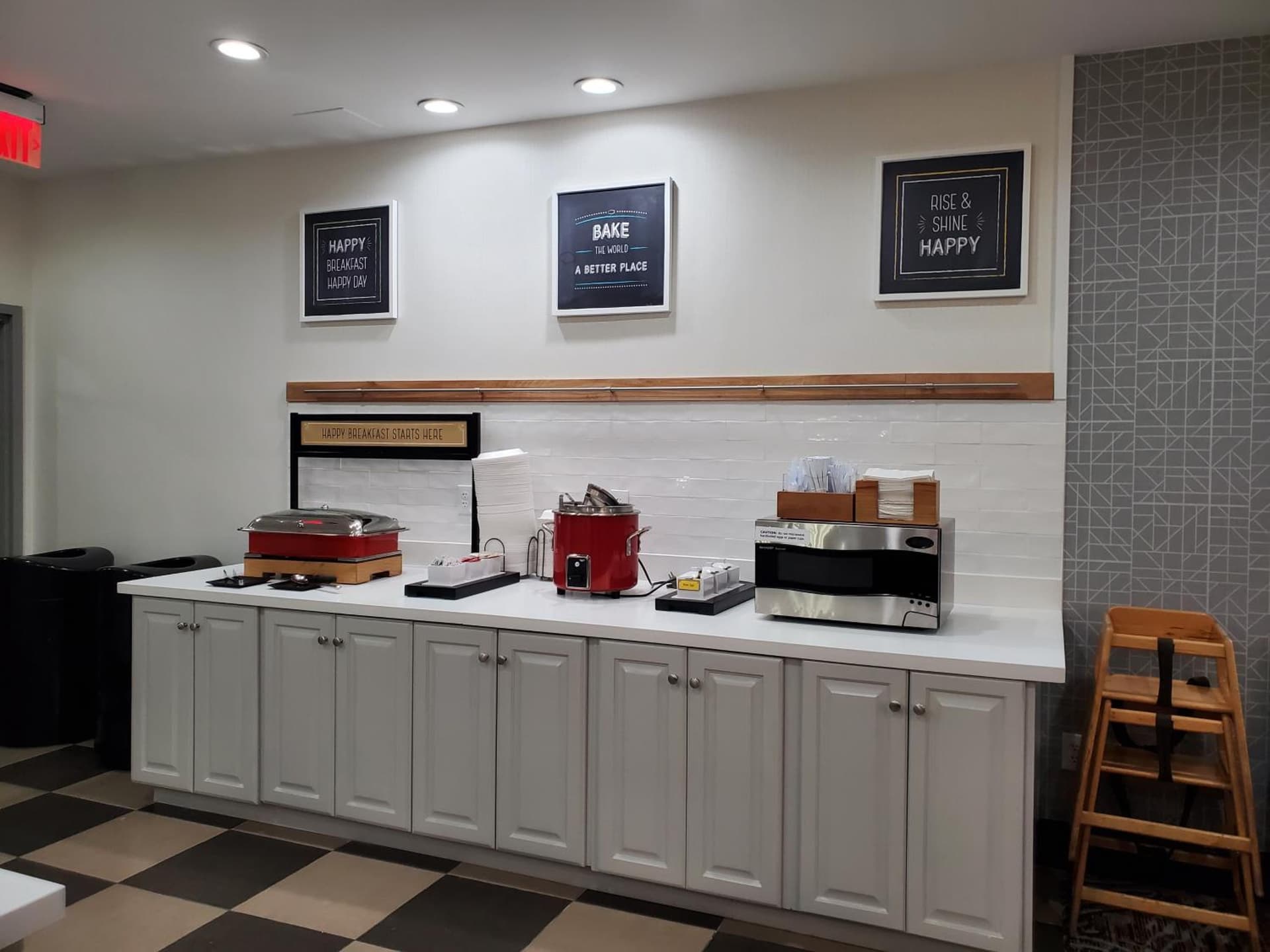 Hampton Inn Olathe gallery photo in Olathe, KS — image 19