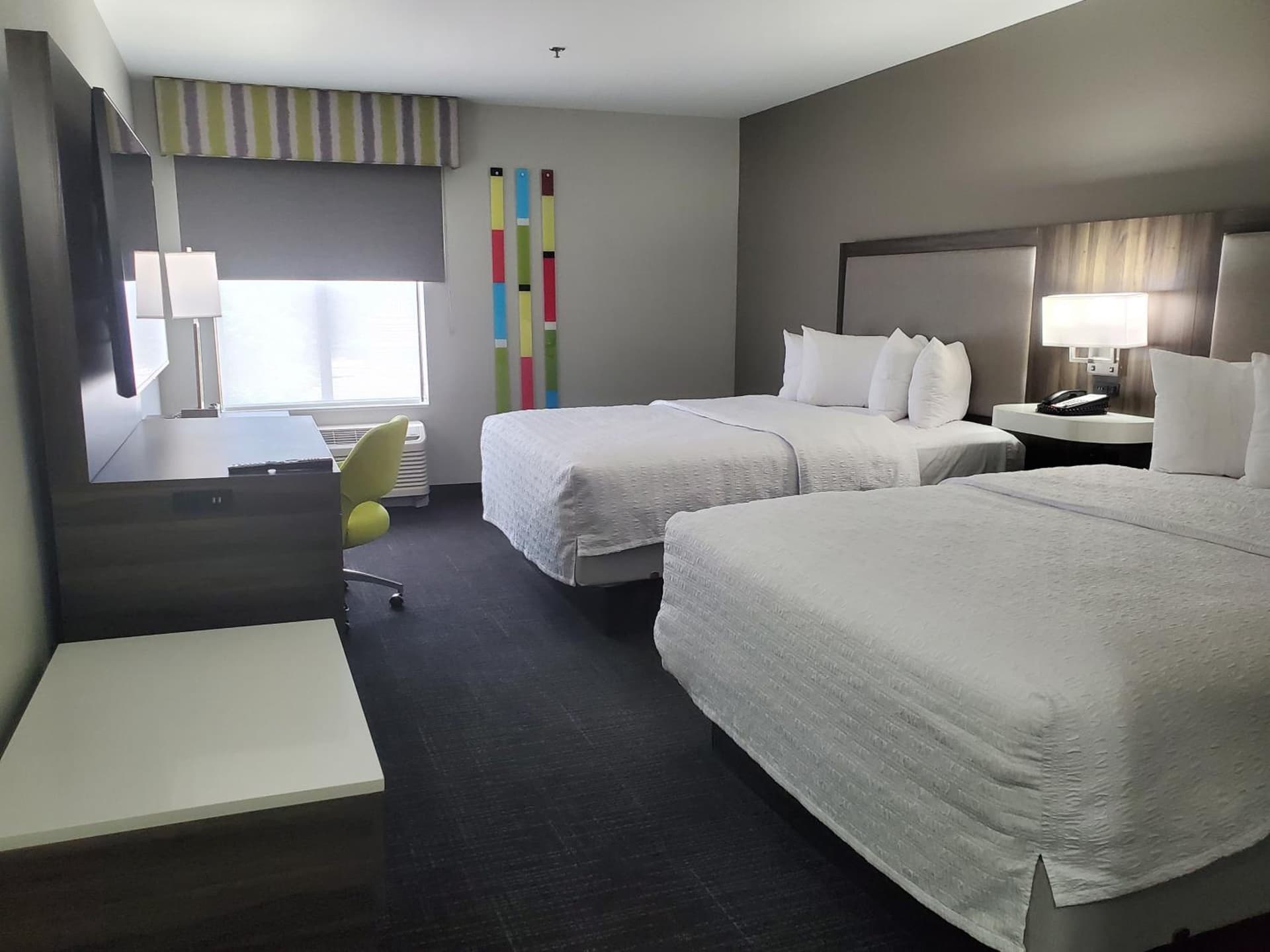 Hampton Inn Olathe gallery photo in Olathe, KS — image 18