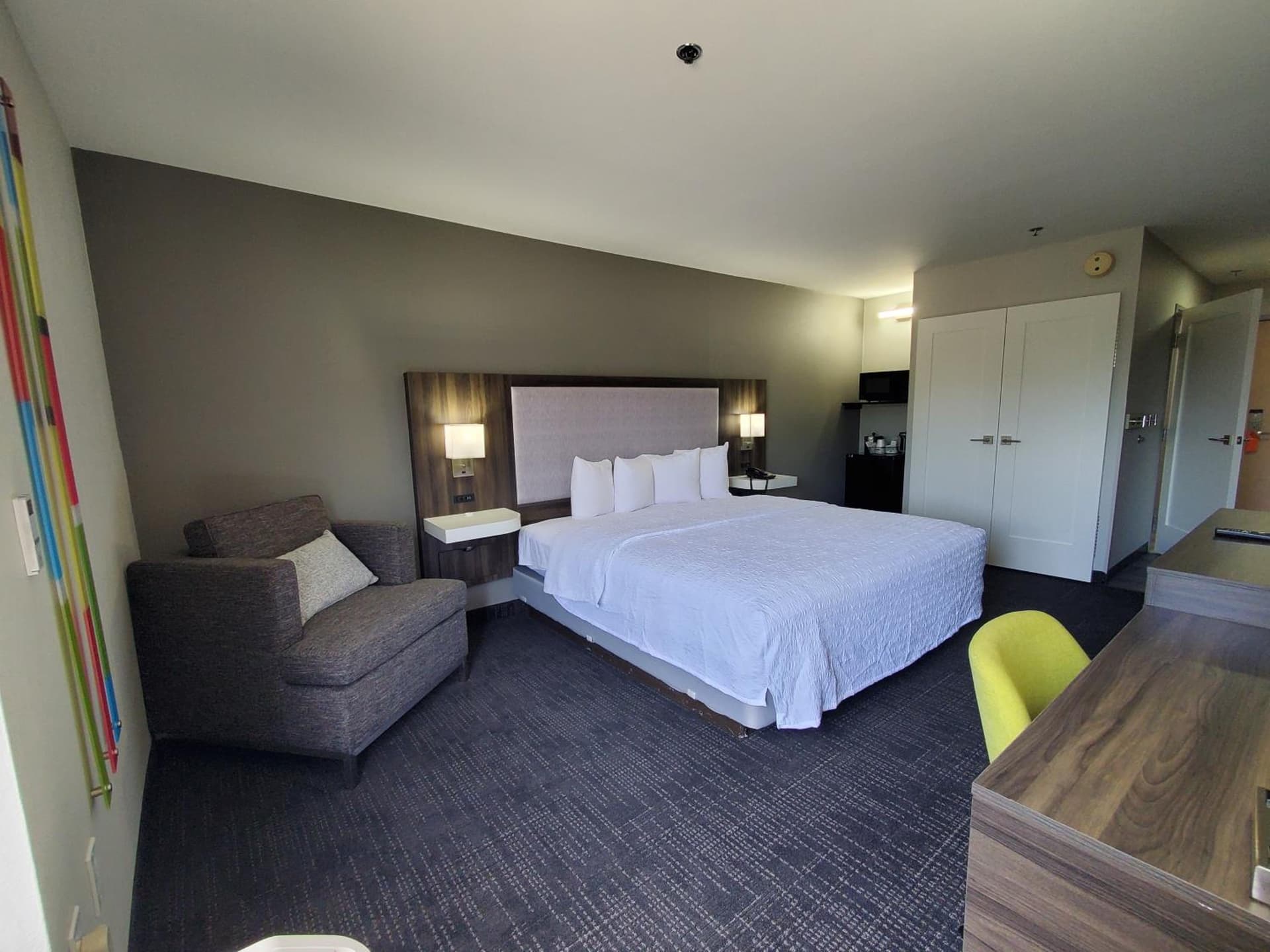 Hampton Inn Olathe gallery photo in Olathe, KS — image 48