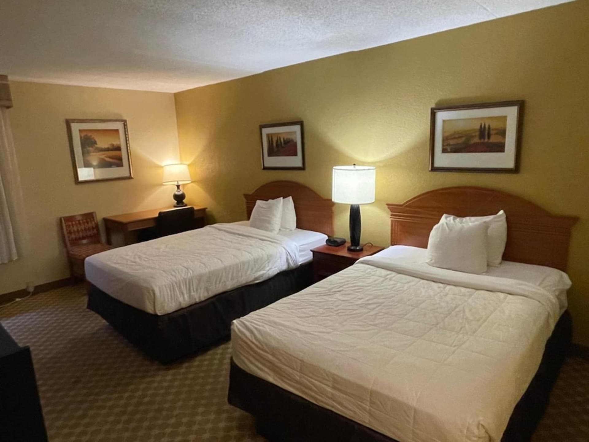 Quality Inn & Suites gallery photo in Saginaw, MI — image 6