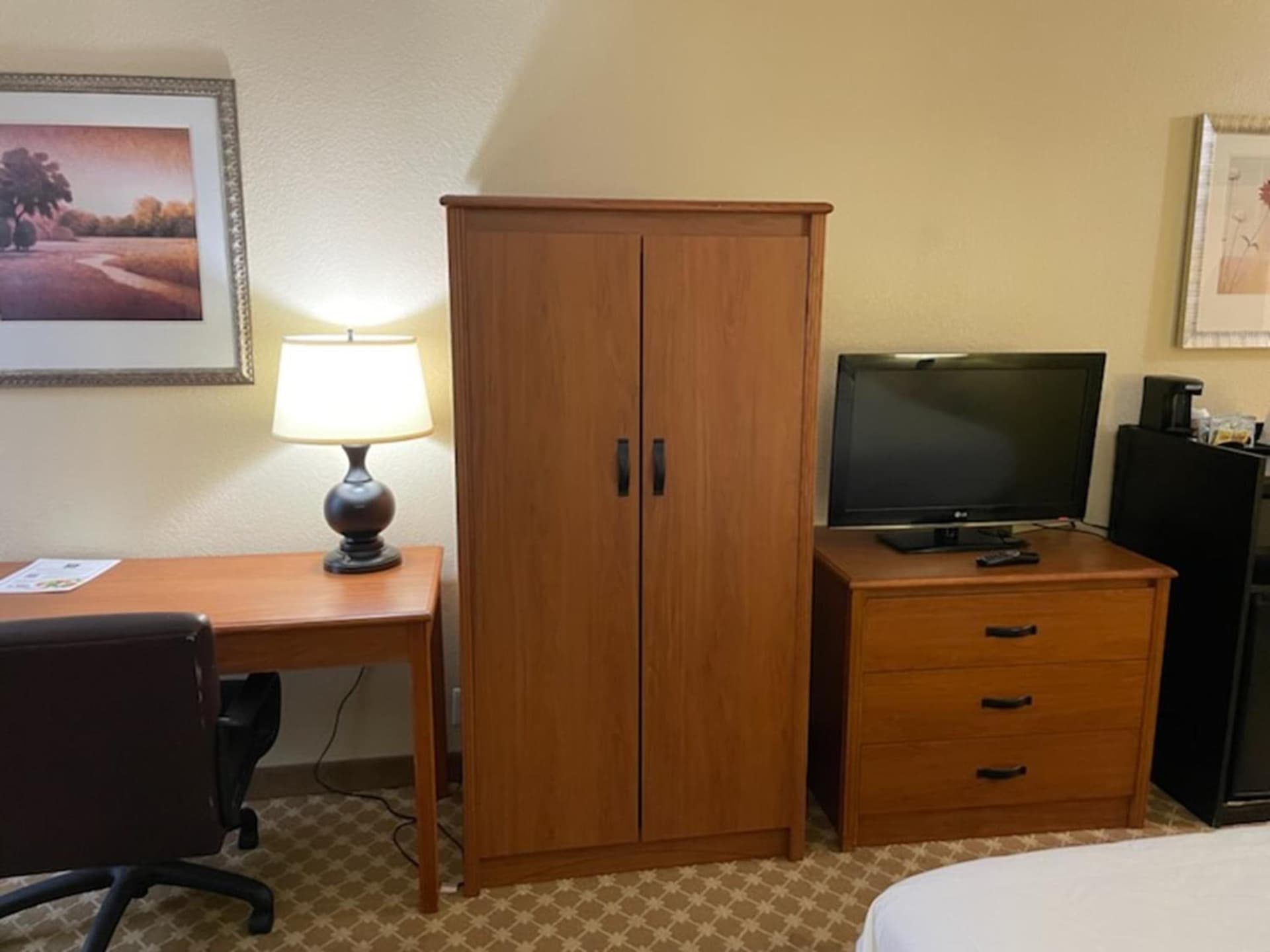 Quality Inn & Suites gallery photo in Saginaw, MI — image 5