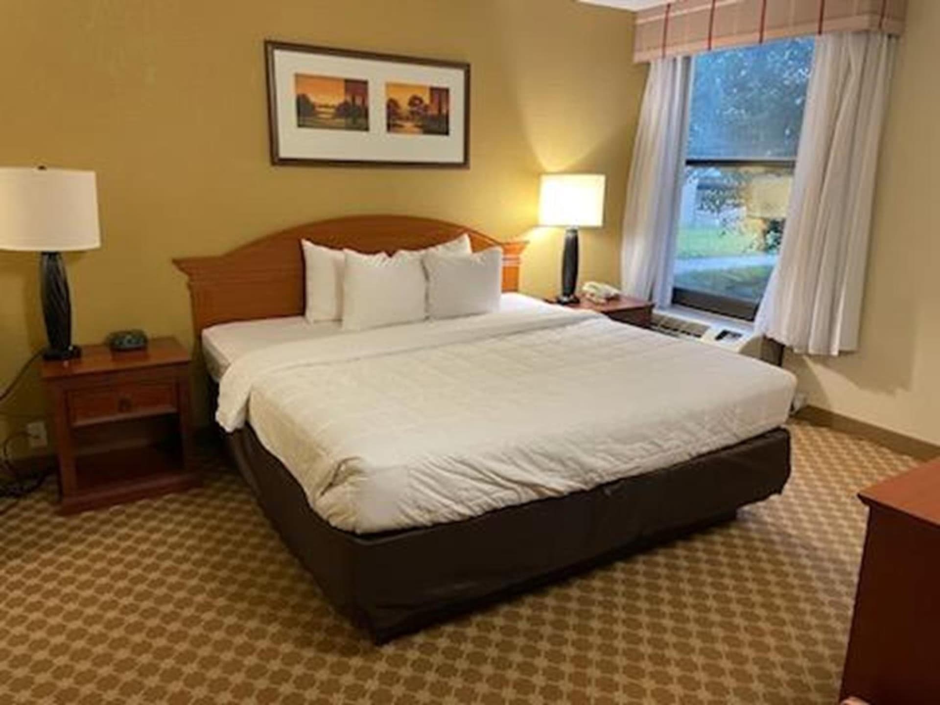 Quality Inn & Suites gallery photo in Saginaw, MI — image 31