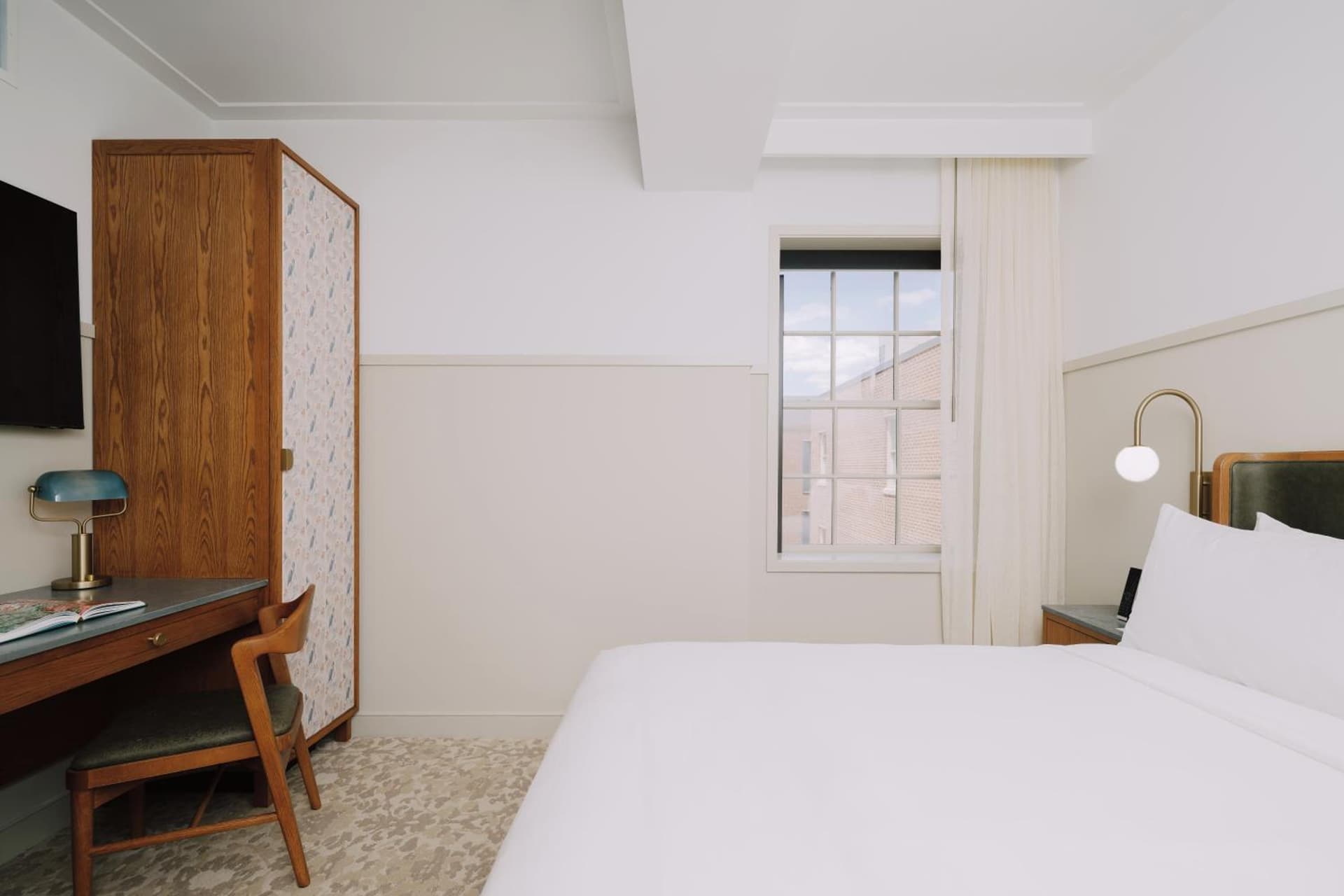 Hotel Heron Alexandria Old Town, Curio Collection by Hilton gallery photo in Alexandria, VA — image 84