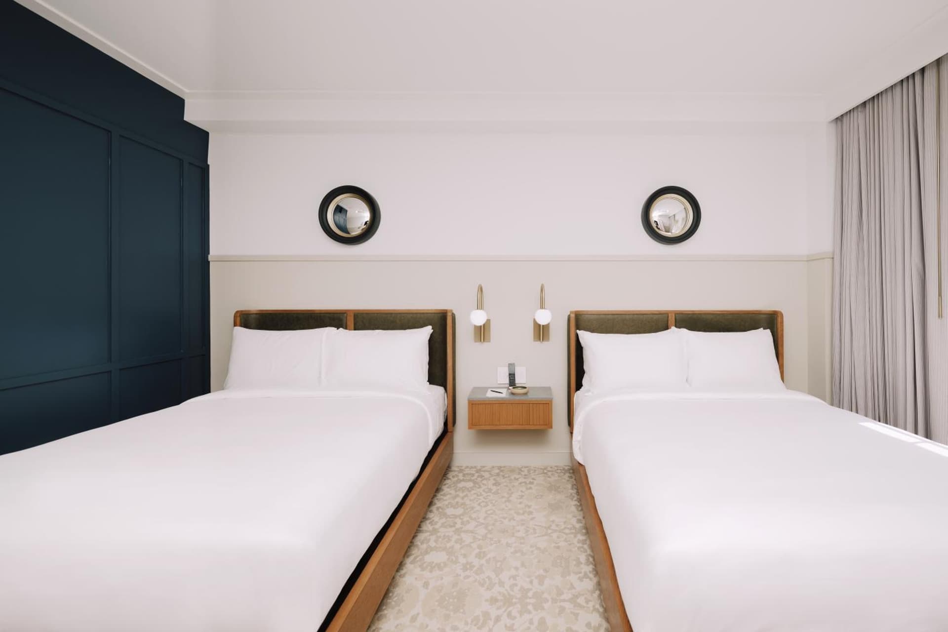 Hotel Heron Alexandria Old Town, Curio Collection by Hilton gallery photo in Alexandria, VA — image 37