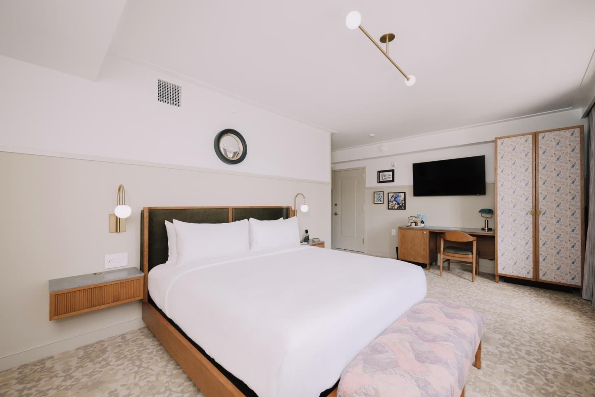 Hotel Heron Alexandria Old Town, Curio Collection by Hilton gallery photo in Alexandria, VA — image 39