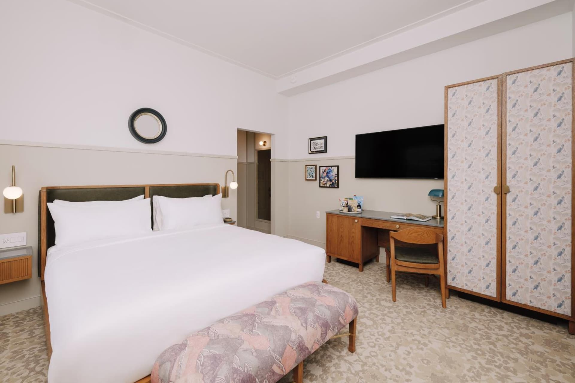 Hotel Heron Alexandria Old Town, Curio Collection by Hilton gallery photo in Alexandria, VA — image 49