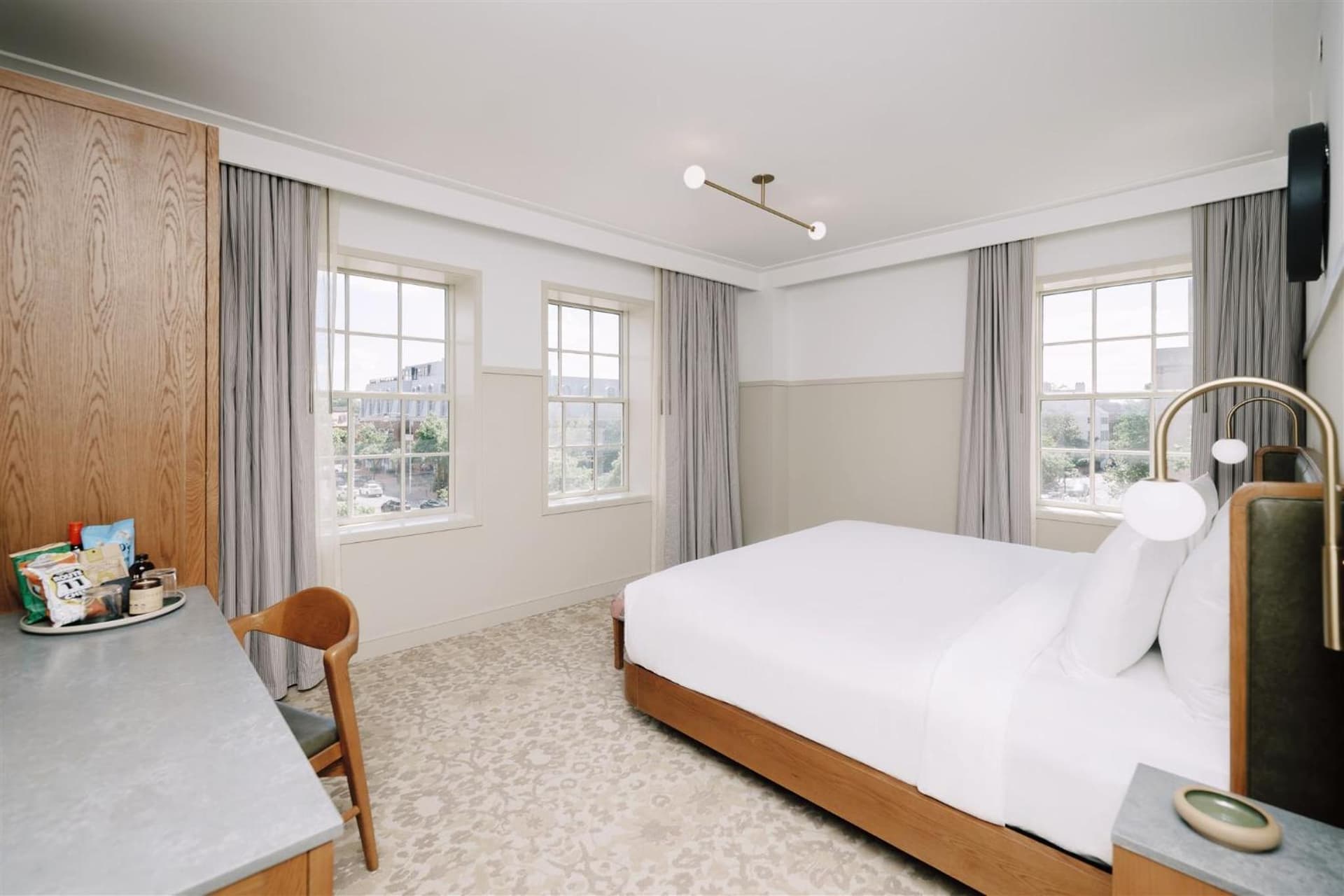 Hotel Heron Alexandria Old Town, Curio Collection by Hilton gallery photo in Alexandria, VA — image 20