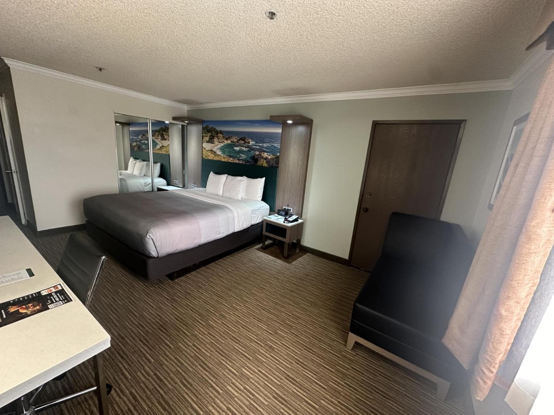 Quality Inn & Suites Los Angeles Airport - Stadium District gallery photo in Inglewood, CA — image 29