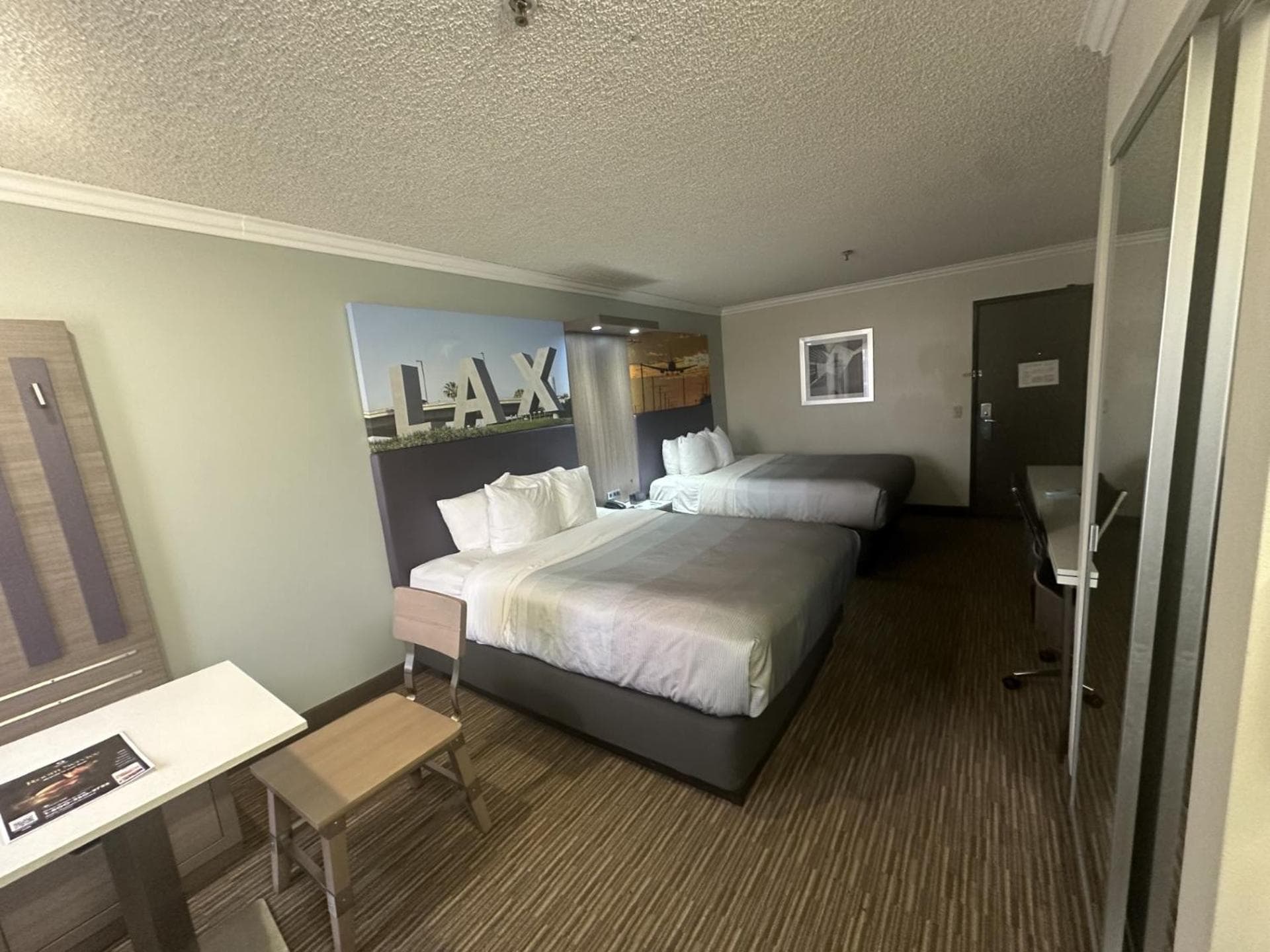 Quality Inn & Suites Los Angeles Airport - Stadium District gallery photo in Inglewood, CA — image 20
