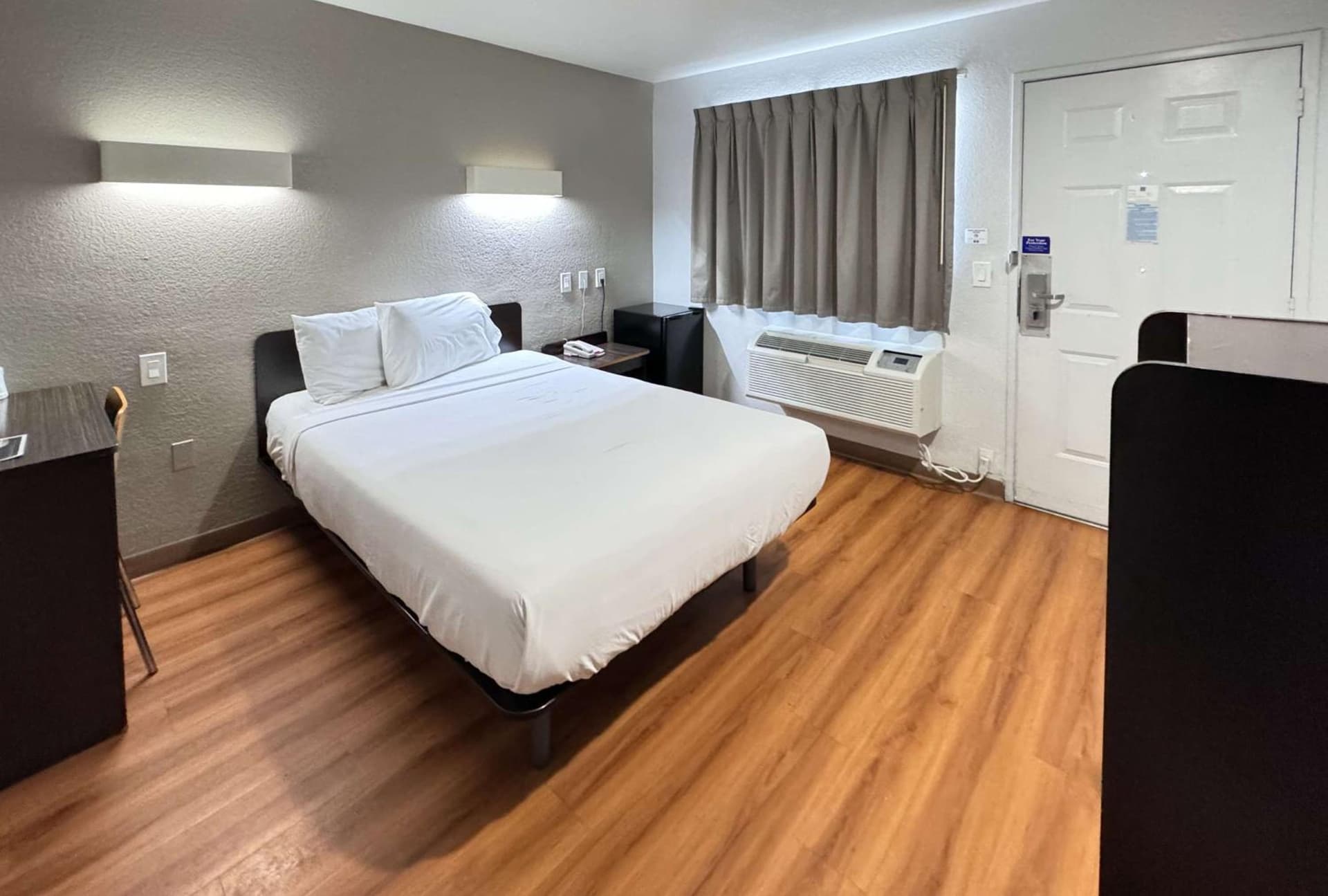 Motel 6 Ontario, CA - Airport gallery photo in Ontario, CA — image 16