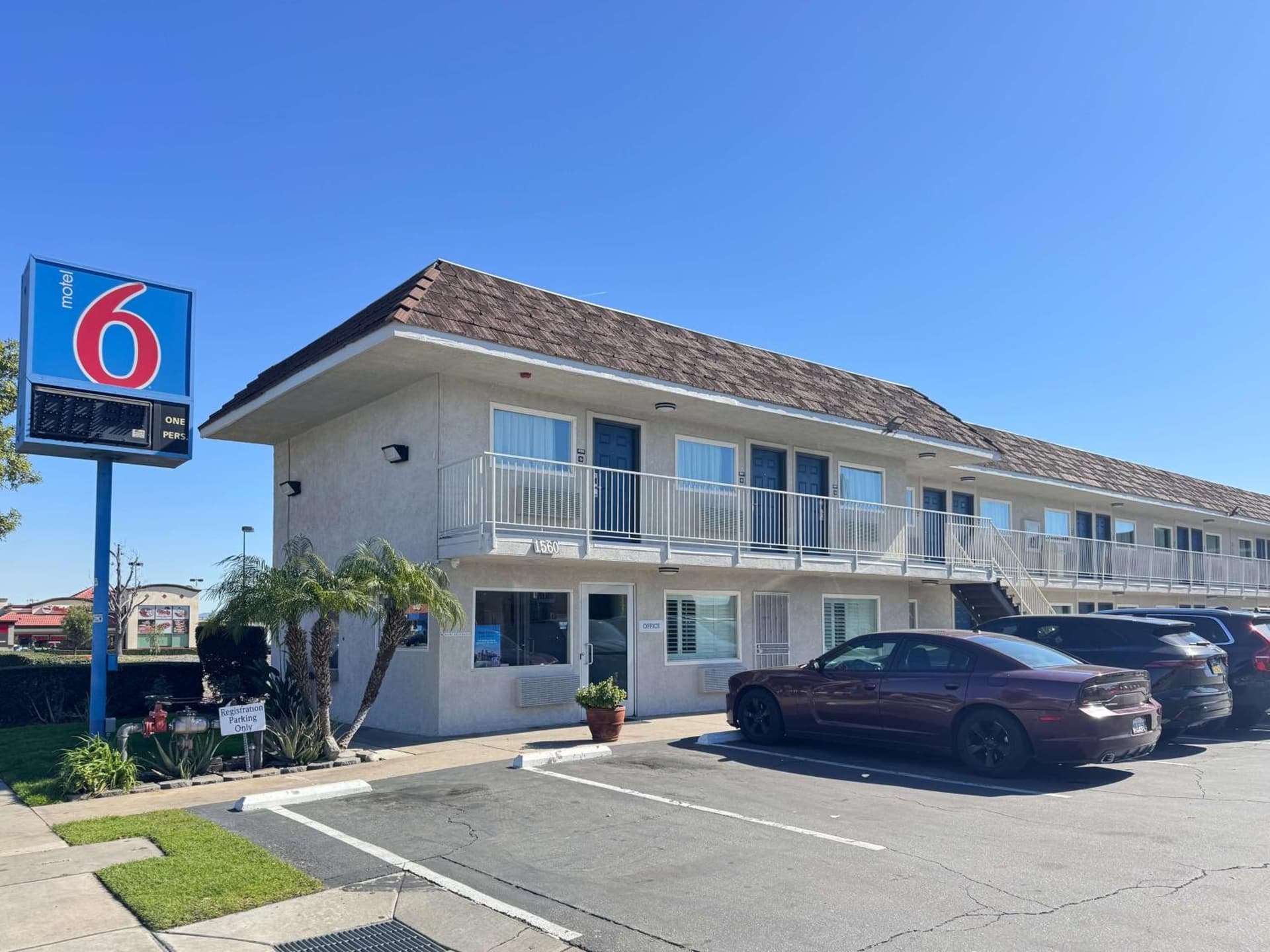 Motel 6 Ontario, CA - Airport featured exterior or lobby in Ontario, CA — similar hotel