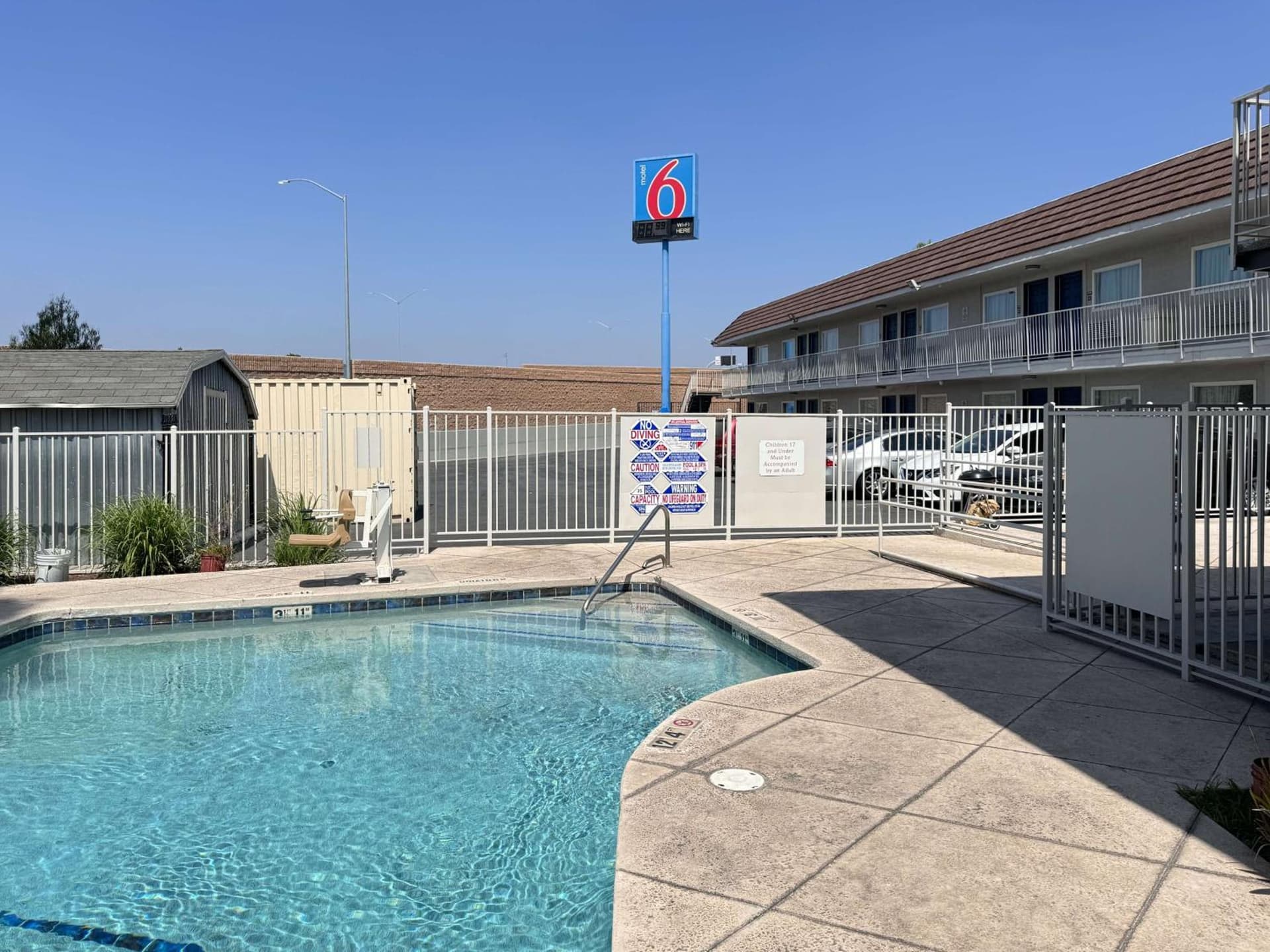 Motel 6 Ontario, CA - Airport gallery photo in Ontario, CA — image 56