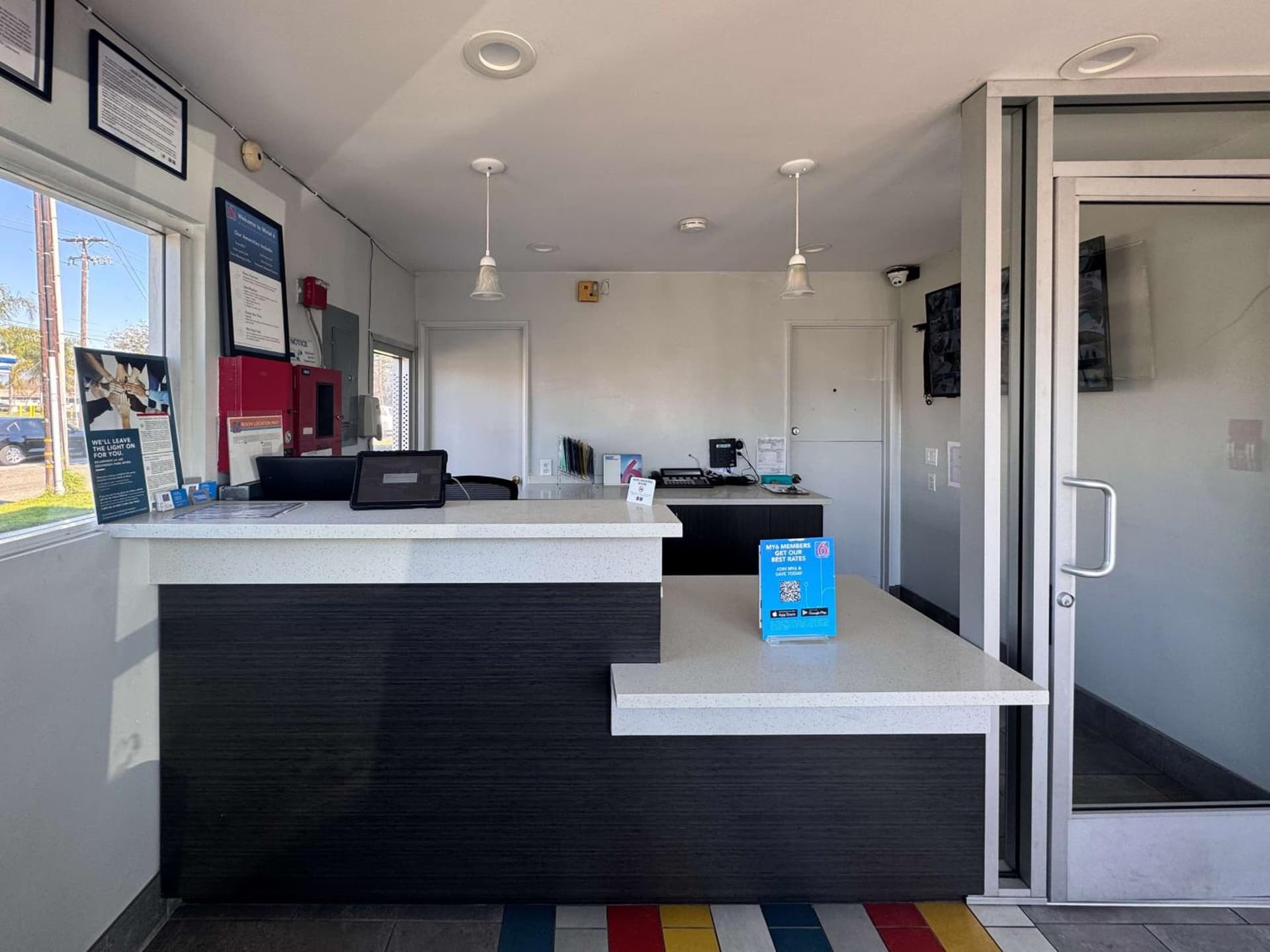 Motel 6 Ontario, CA - Airport gallery photo in Ontario, CA — image 25