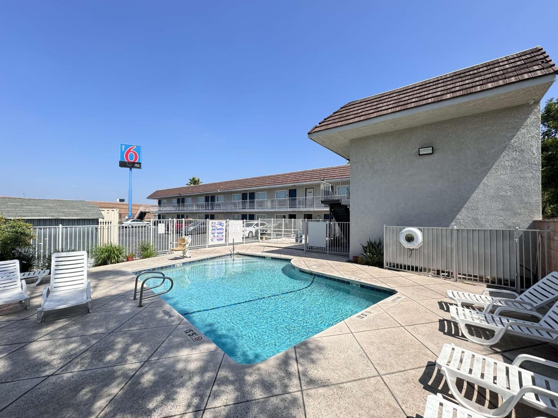 Motel 6 Ontario, CA - Airport gallery photo in Ontario, CA — image 57