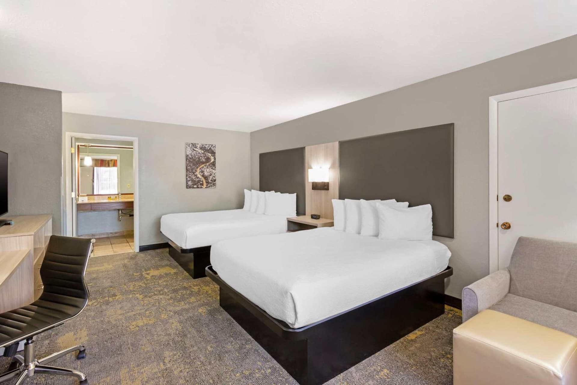 Best Western Plus Weston Inn property views in Logan, UT — gallery photo 3