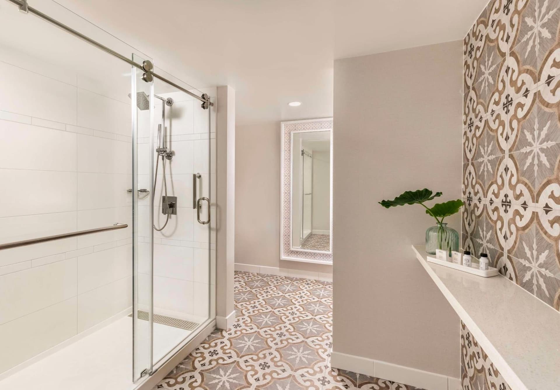 The Singer Oceanfront Resort, Curio Collection by Hilton gallery photo in Riviera Beach, FL — image 71