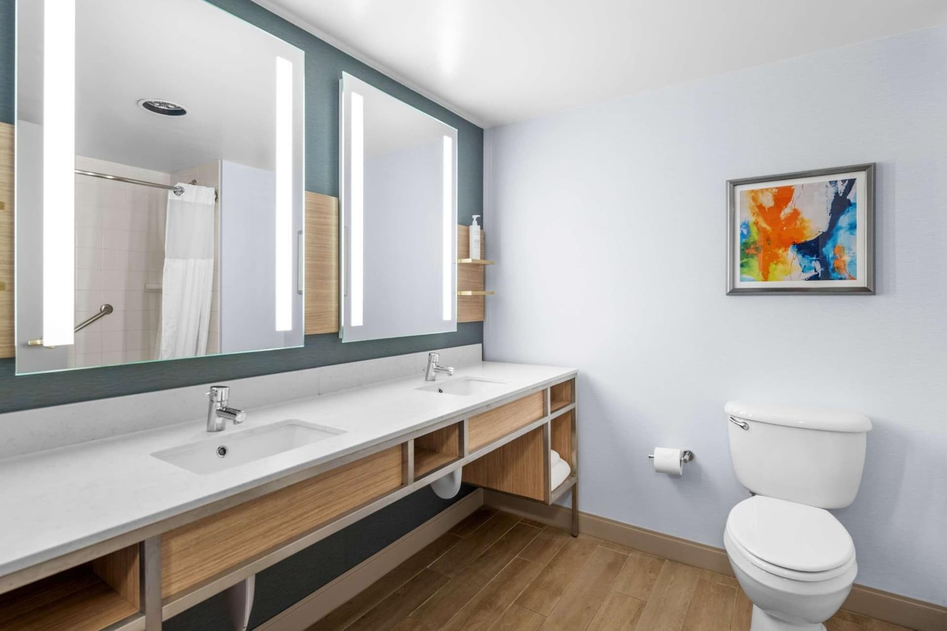 Hilton Garden Inn Suffolk Riverfront gallery photo in Suffolk, VA — image 9