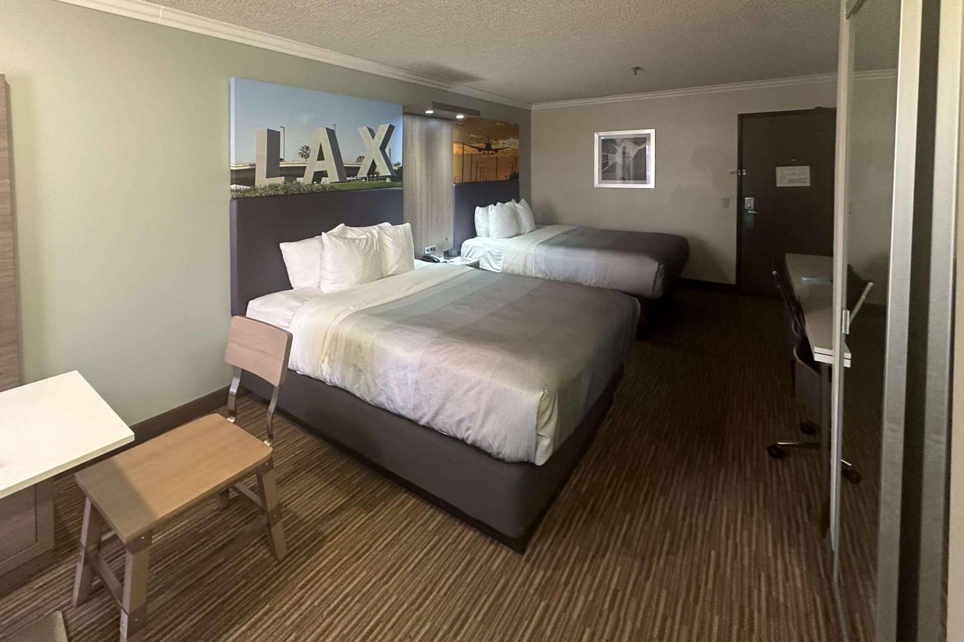 Quality Inn & Suites Los Angeles Airport - Stadium District gallery photo in Inglewood, CA — image 32