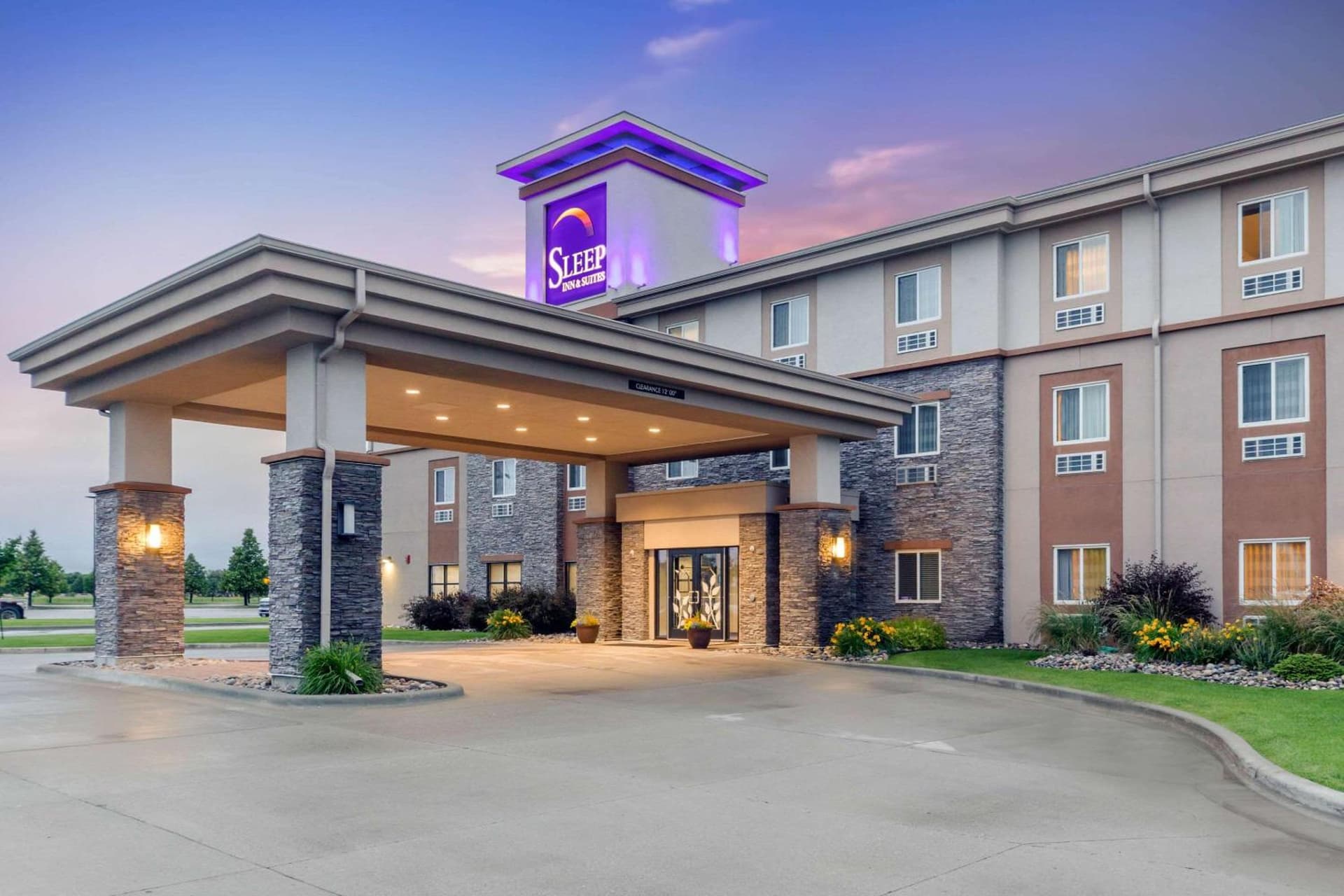 Sleep Inn & Suites Grand Forks Near Alerus Center exterior or lobby in Grand Forks, ND — main listing photo