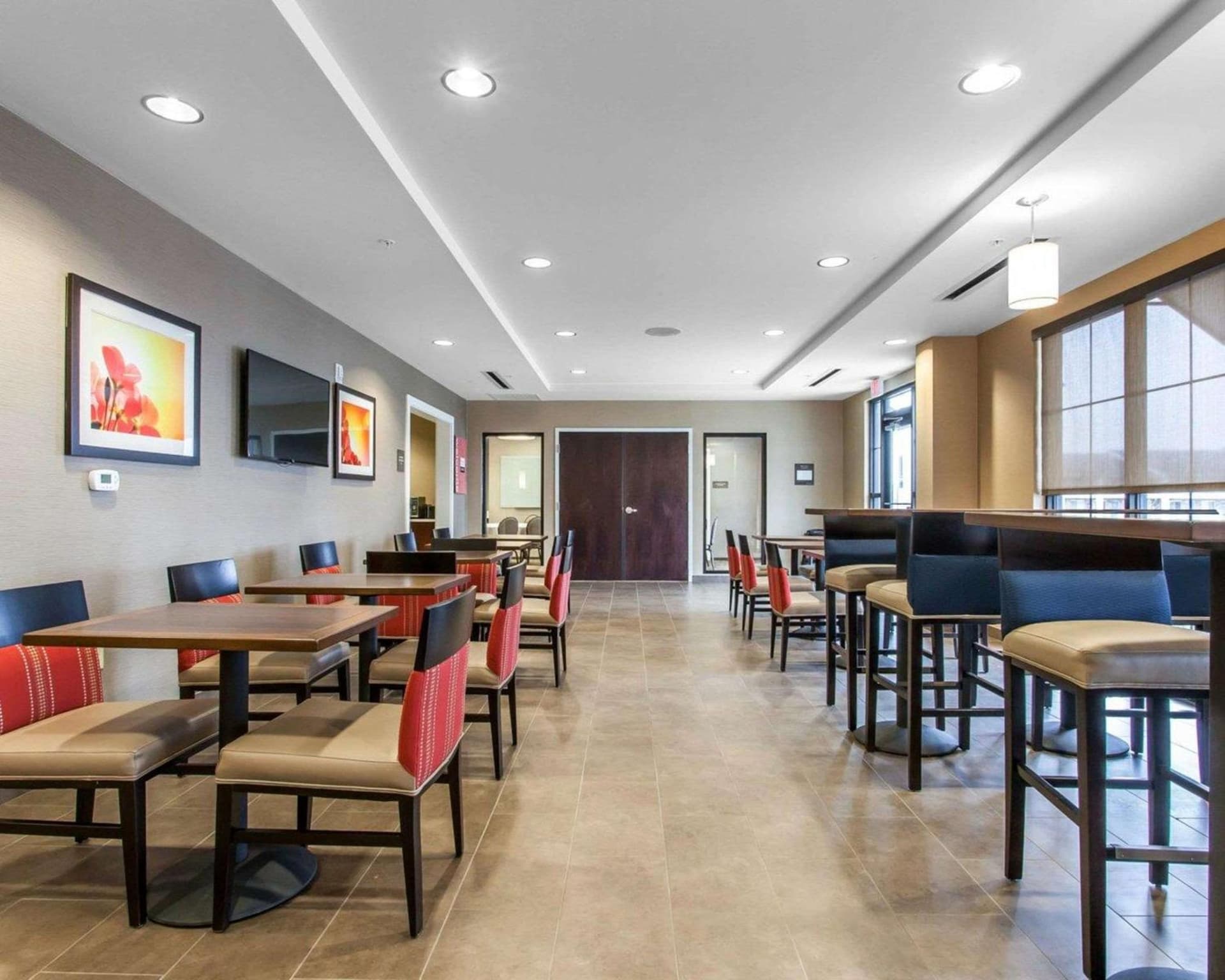 Comfort Suites-Youngstown North gallery photo in Youngstown, OH — image 42
