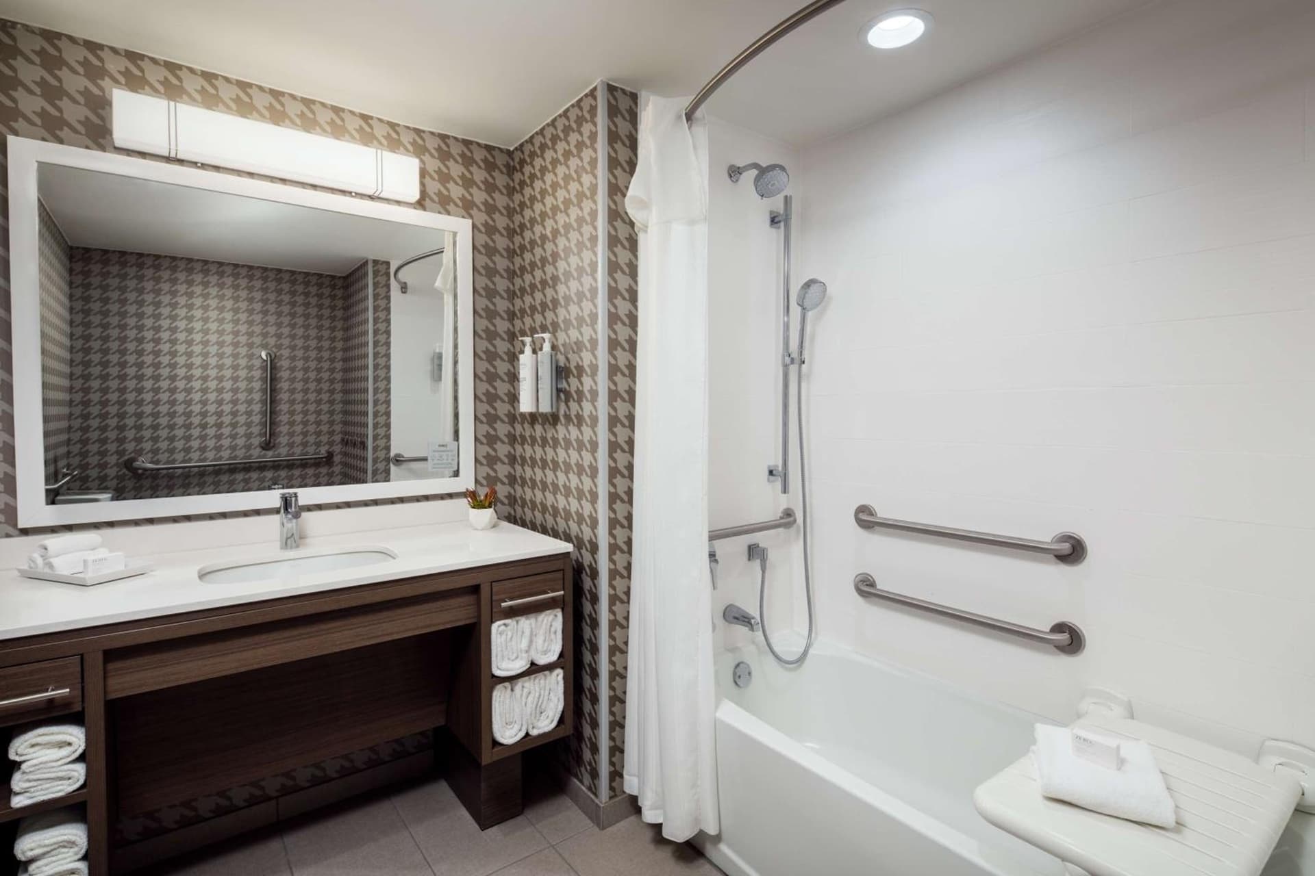 Home2 Suites By Hilton Lake Mary Orlando gallery photo in Lake Mary, FL — image 5