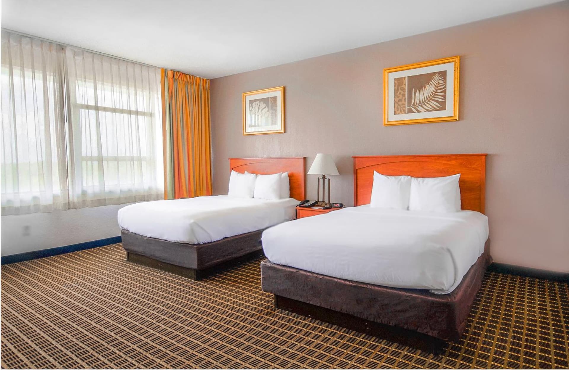 Clarion Inn & Suites Miami International Airport gallery photo in Miami, FL — image 11