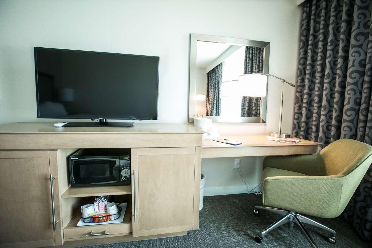 Hampton Inn & Suites Tempe/Phoenix Airport, Az gallery photo in Tempe, AZ — image 15