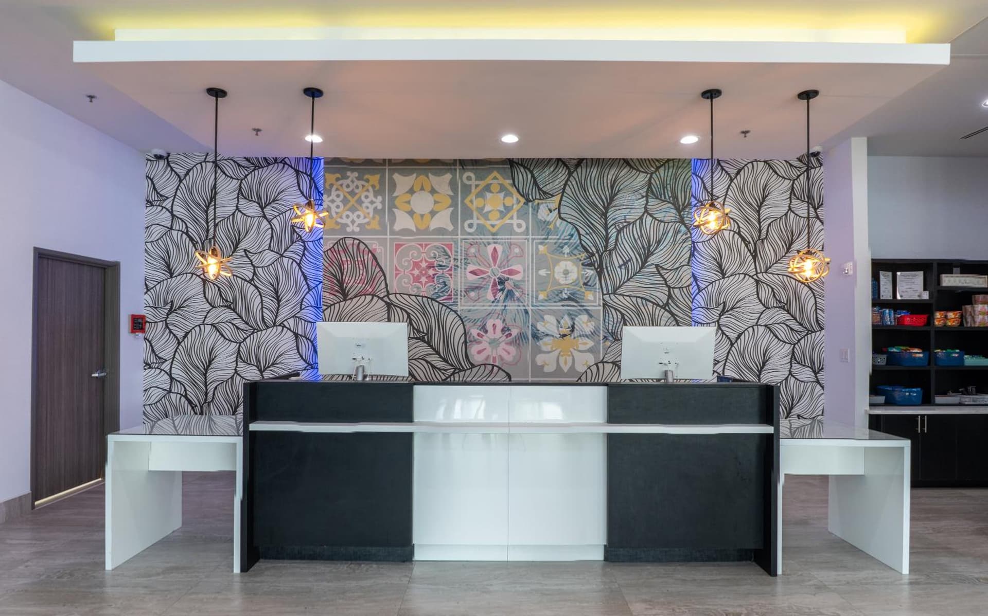 La Quinta Inn & Suites by Wyndham Corpus Christi Southeast gallery photo in Corpus Christi, TX — image 17