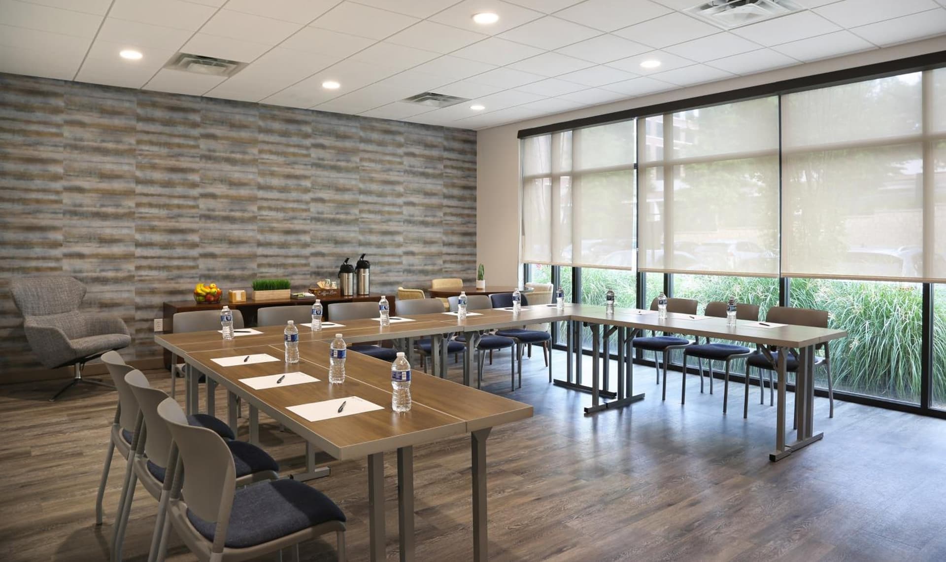 EVEN Hotel Alpharetta - Avalon Area by IHG gallery photo in Alpharetta, GA — image 10