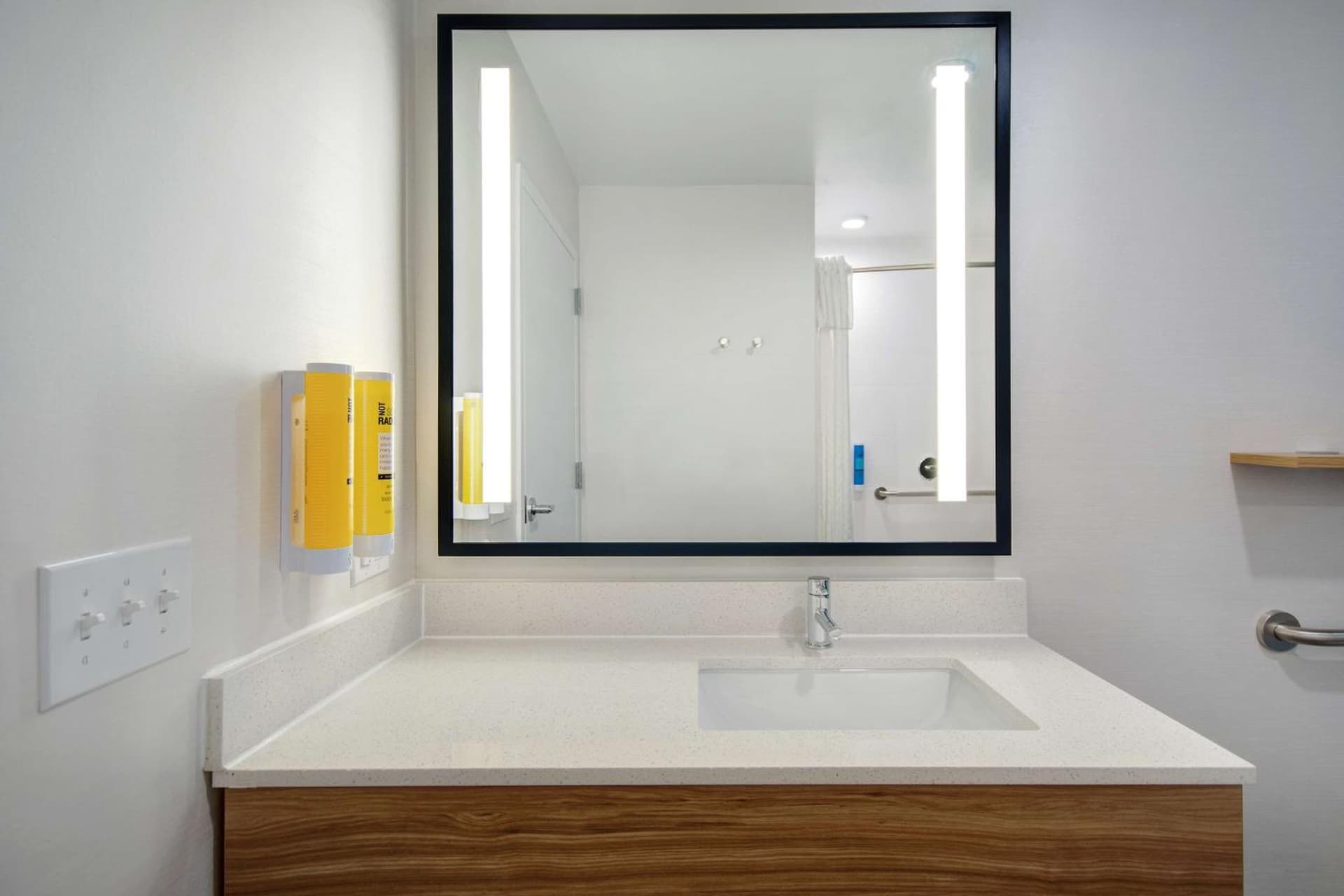 Tru By Hilton Wake Forest Raleigh North gallery photo in Wake Forest, NC — image 12