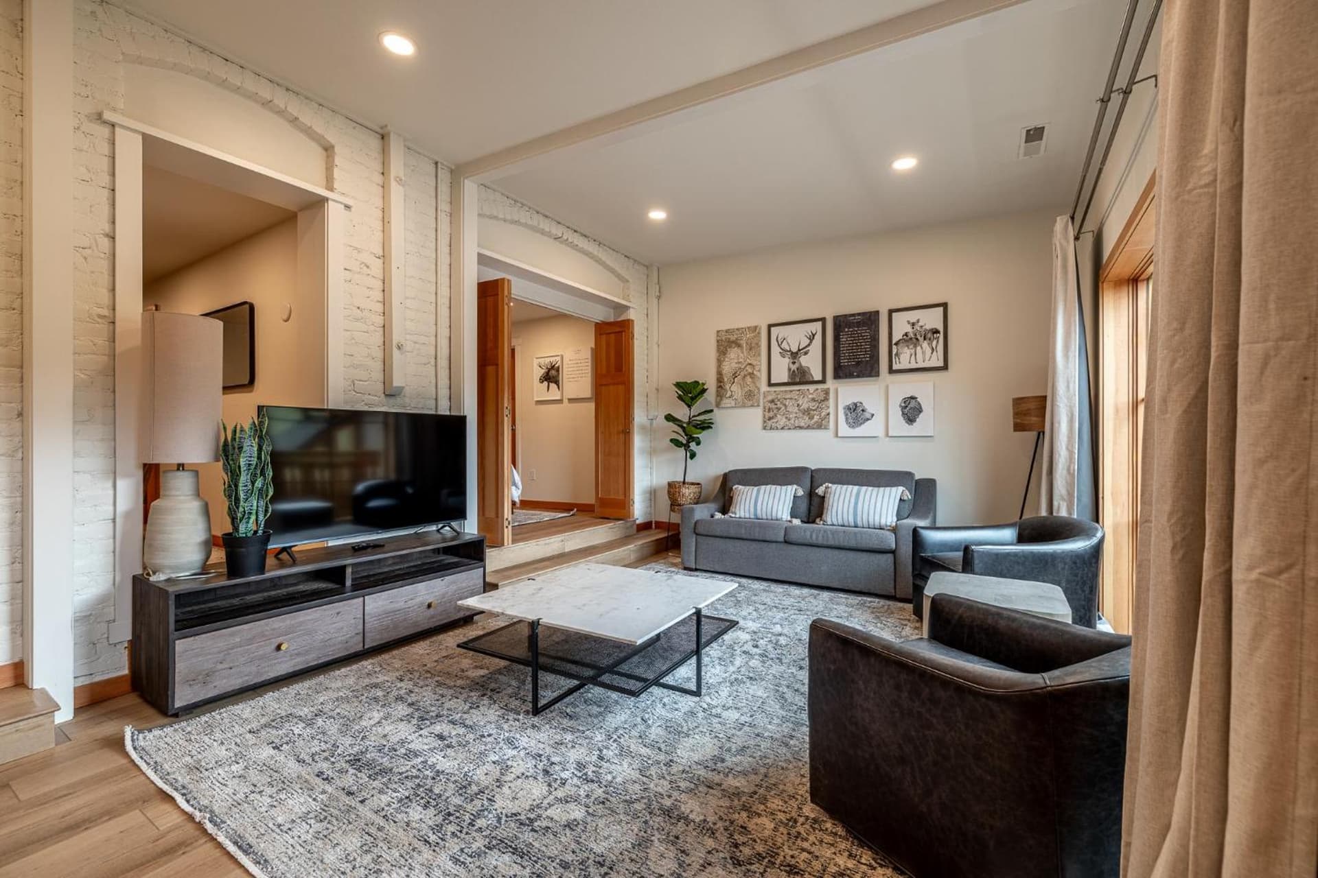 Bavarian Lodge Suites — hotel in Leavenworth, Washington