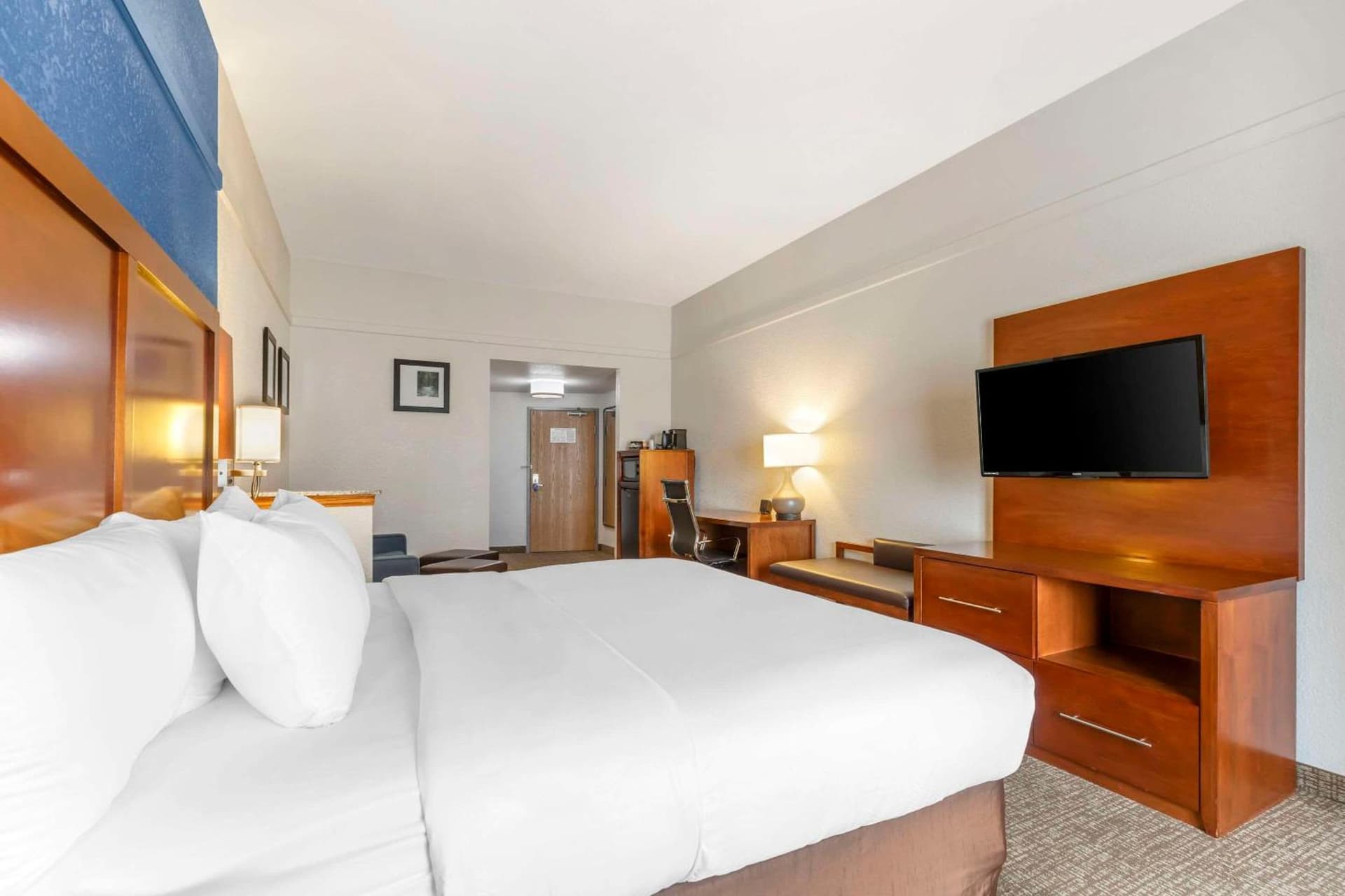 Comfort Suites Longmont gallery photo in Longmont, CO — image 13