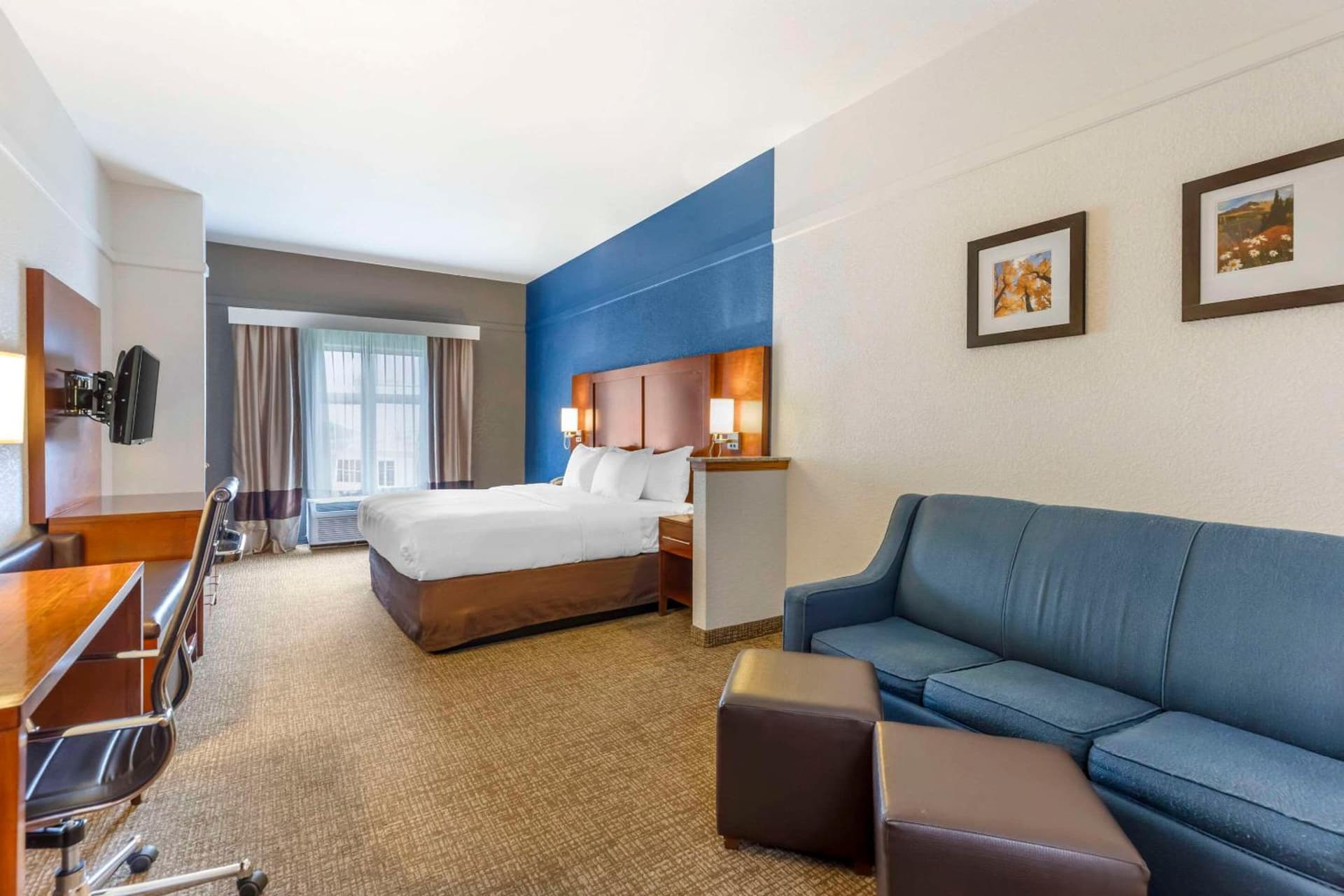 Comfort Suites Longmont gallery photo in Longmont, CO — image 19