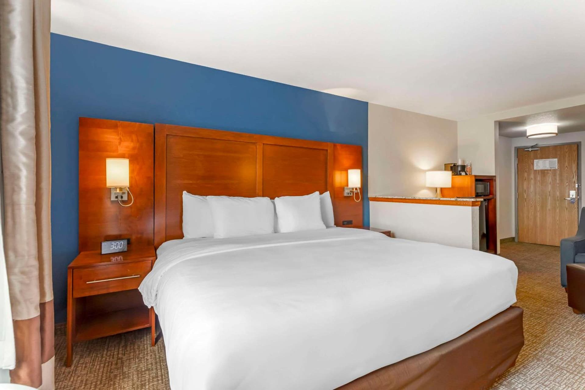 Comfort Suites Longmont gallery photo in Longmont, CO — image 29
