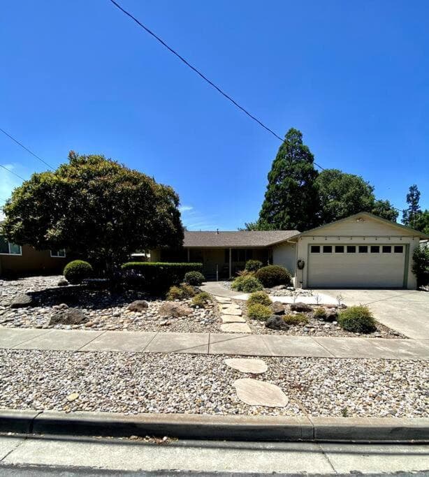 Elegance and Bliss Manor gallery photo in Concord, CA — image 9