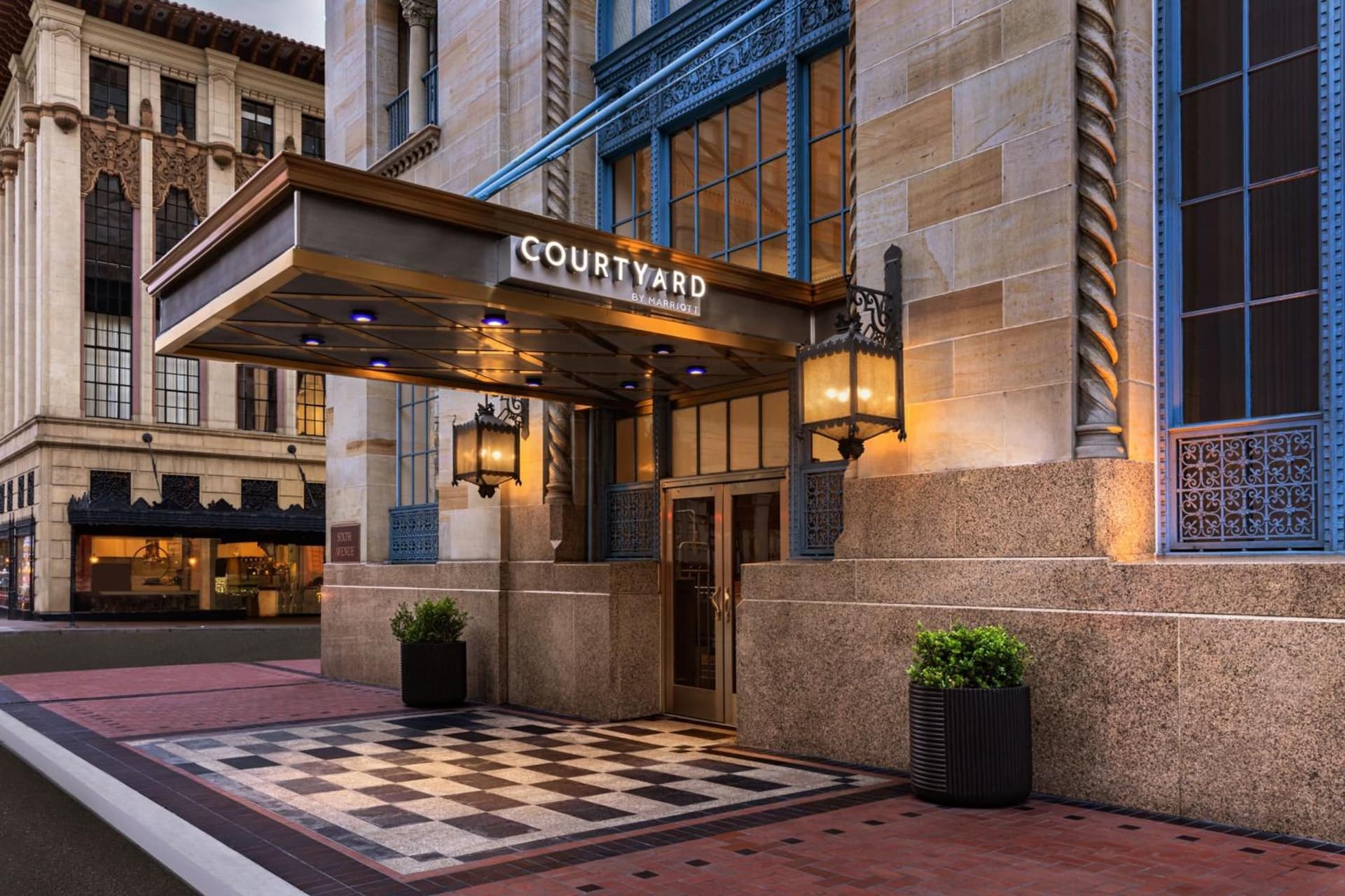 Courtyard by Marriott San Diego Downtown gallery photo in San Diego, CA — image 58