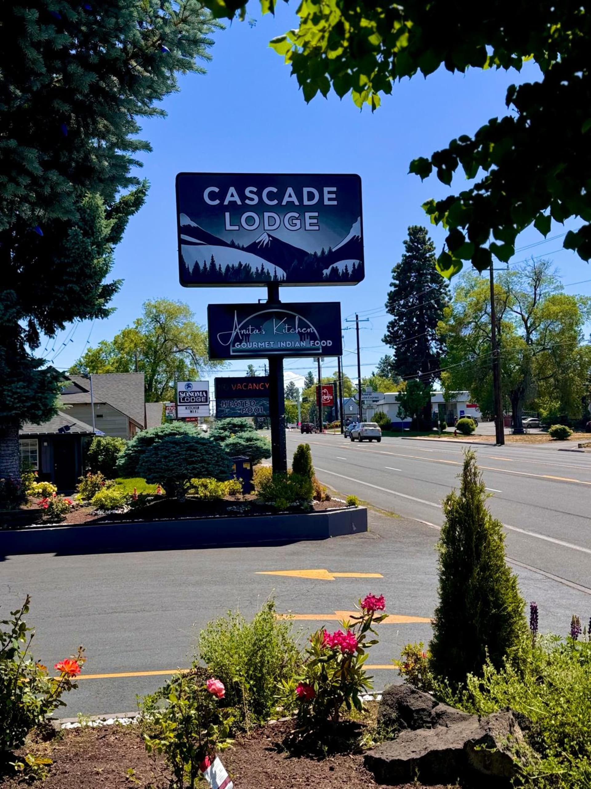 Cascade Lodge Boutique gallery photo in Bend, OR — image 33