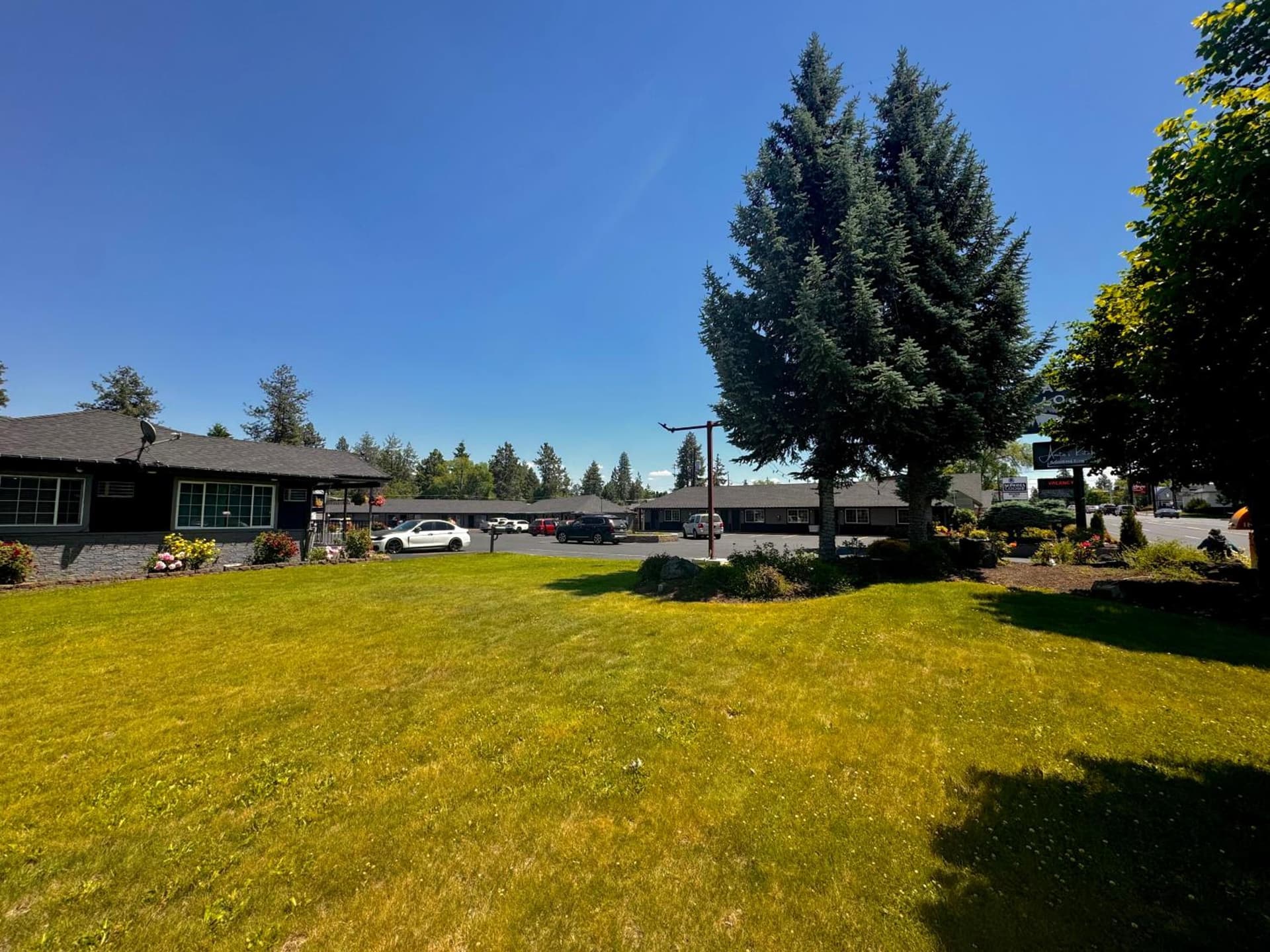 Cascade Lodge Boutique gallery photo in Bend, OR — image 59