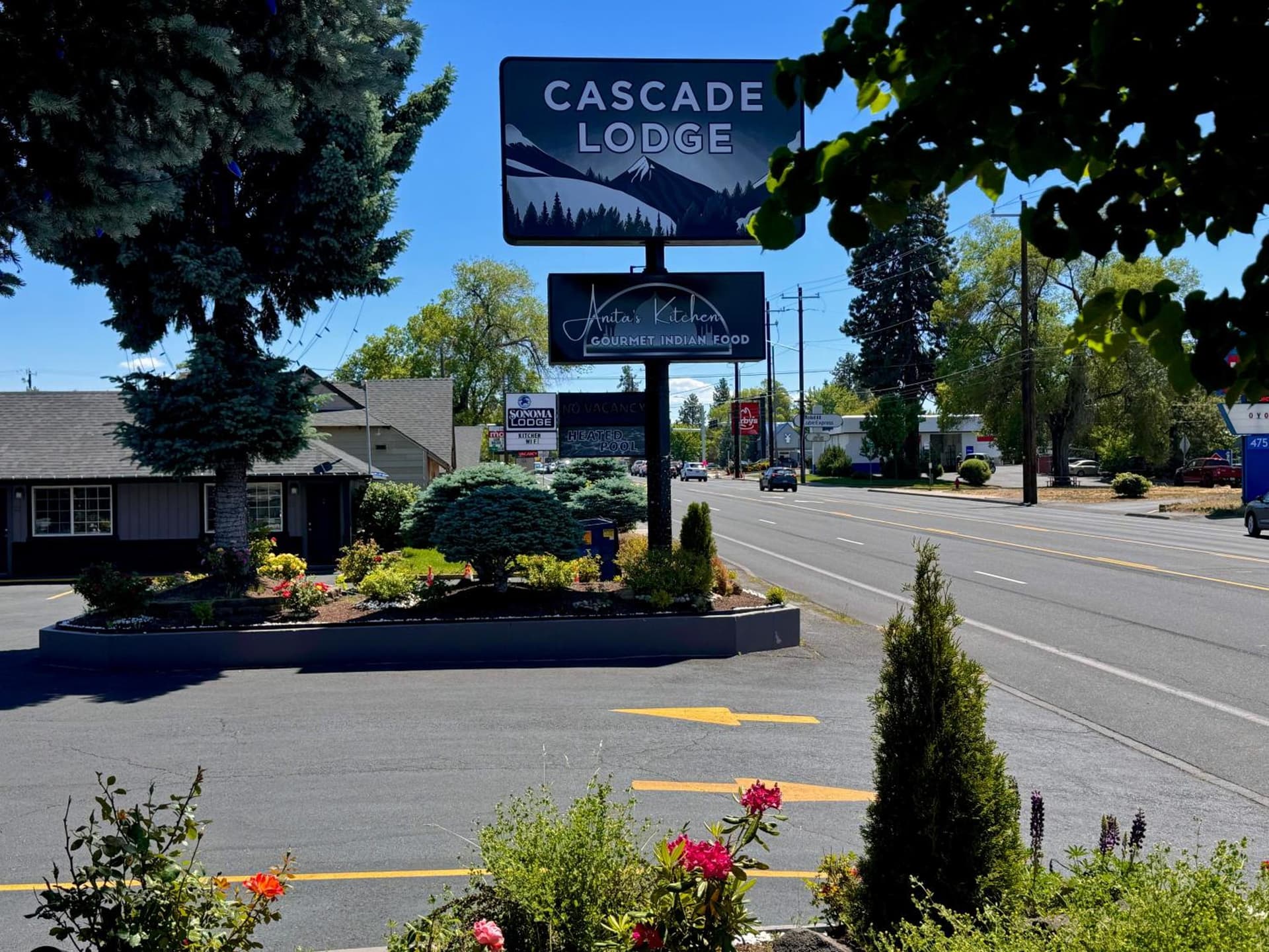 Cascade Lodge Boutique gallery photo in Bend, OR — image 45