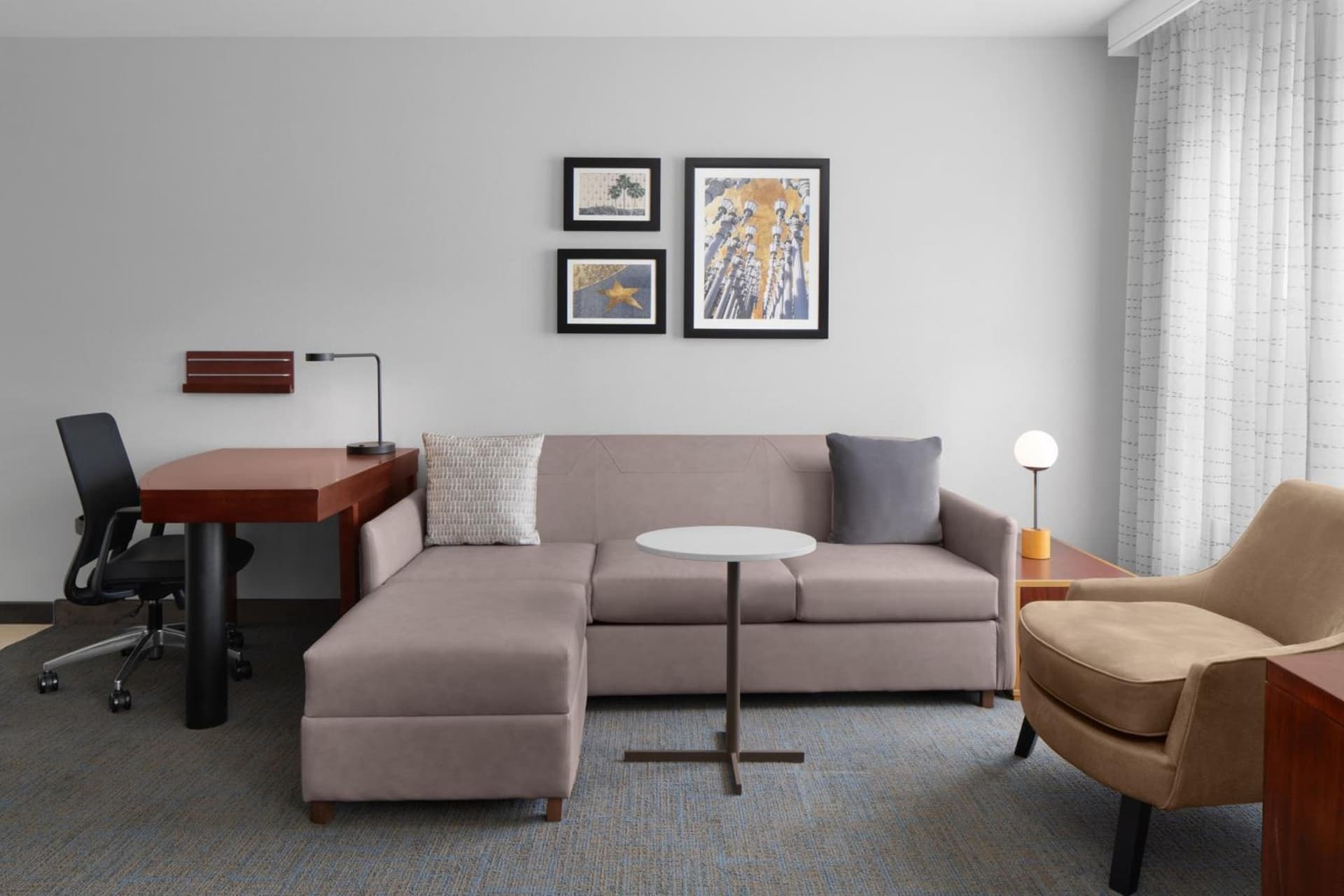 Residence Inn Los Angeles Burbank/Downtown gallery photo in Burbank, CA — image 9