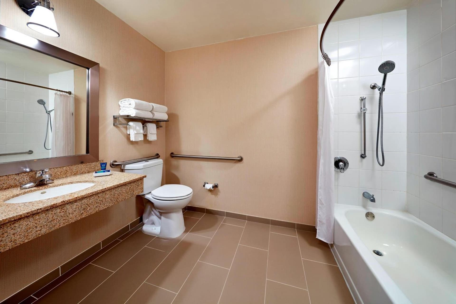 Four Points by Sheraton Pleasanton gallery photo in Pleasanton, CA — image 31