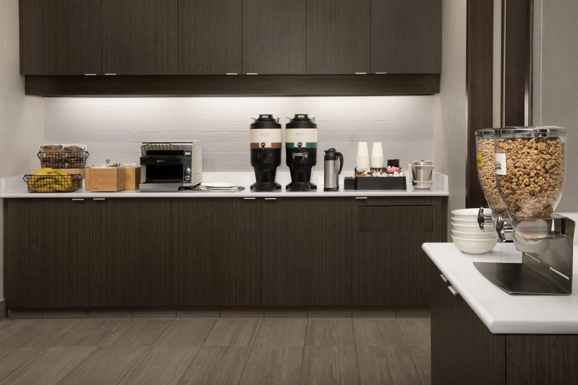 Residence Inn by Marriott Syracuse Downtown at Armory Square gallery photo in Syracuse, NY — image 27