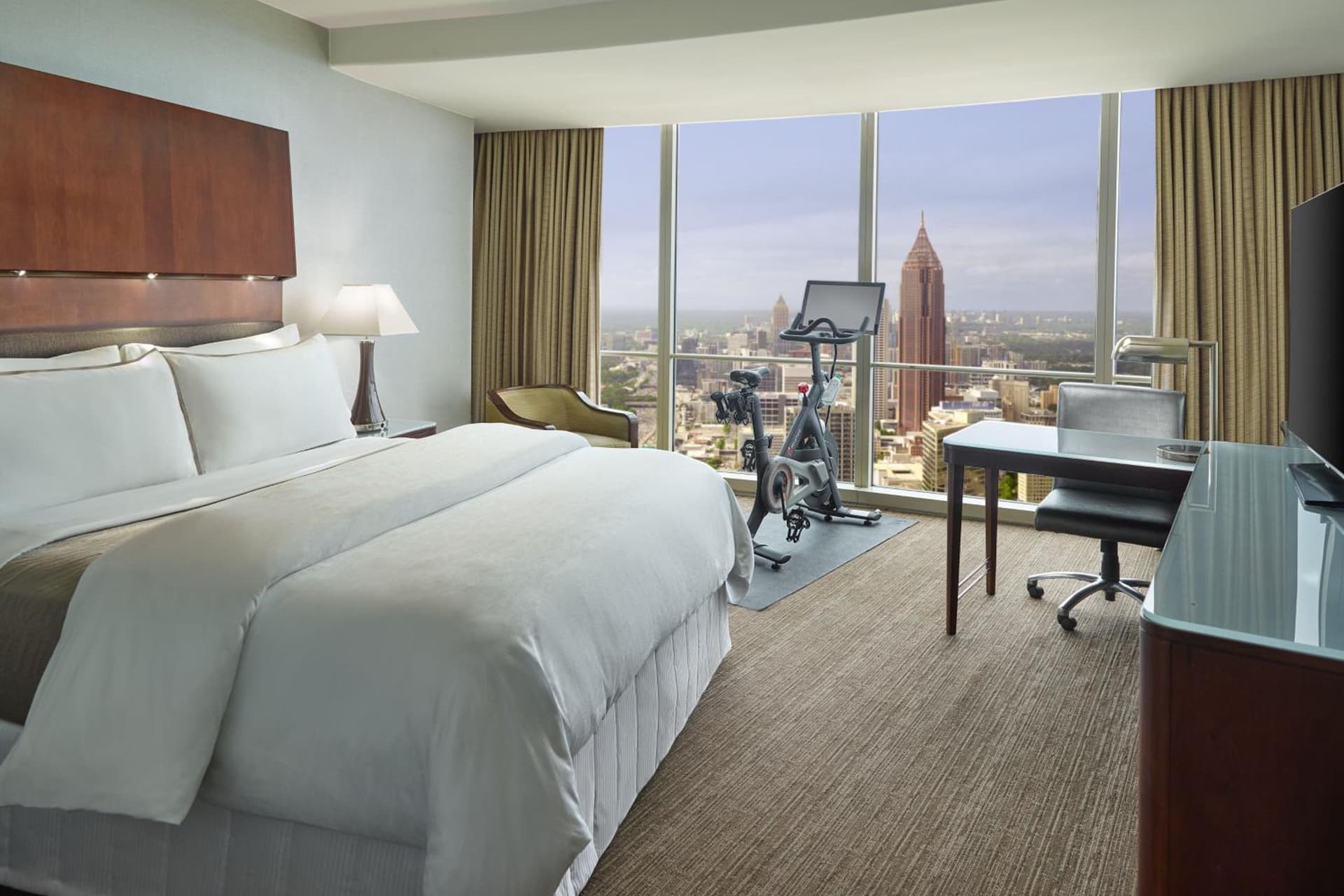 The Westin Peachtree Plaza, Atlanta gallery photo in Atlanta, GA — image 65