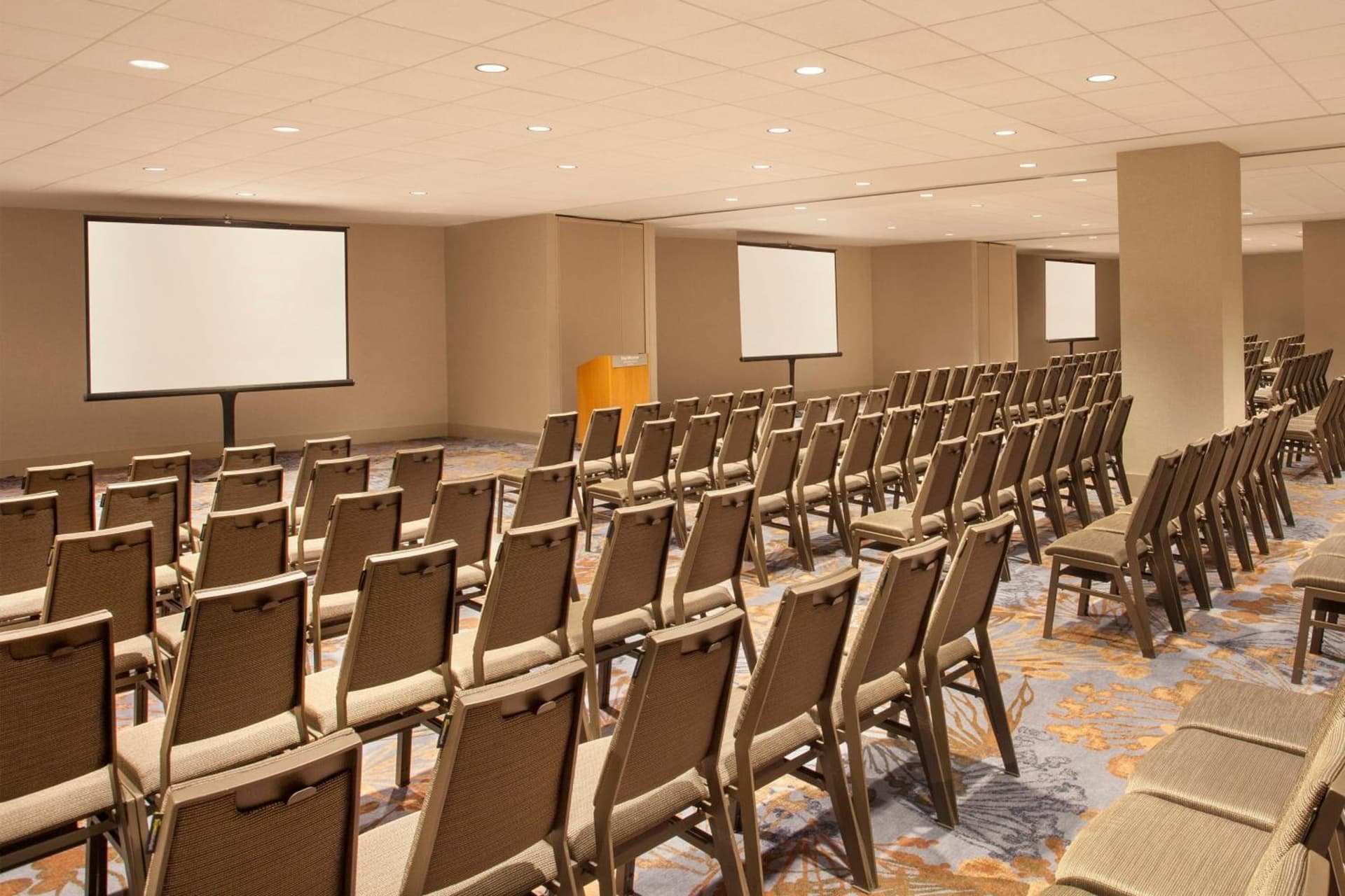 The Westin Peachtree Plaza, Atlanta gallery photo in Atlanta, GA — image 86
