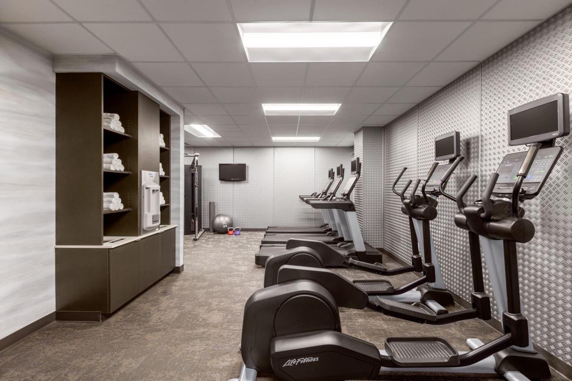 Fairfield Inn & Suites by Marriott Hershey Chocolate Avenue gallery photo in Hershey, PA — image 11