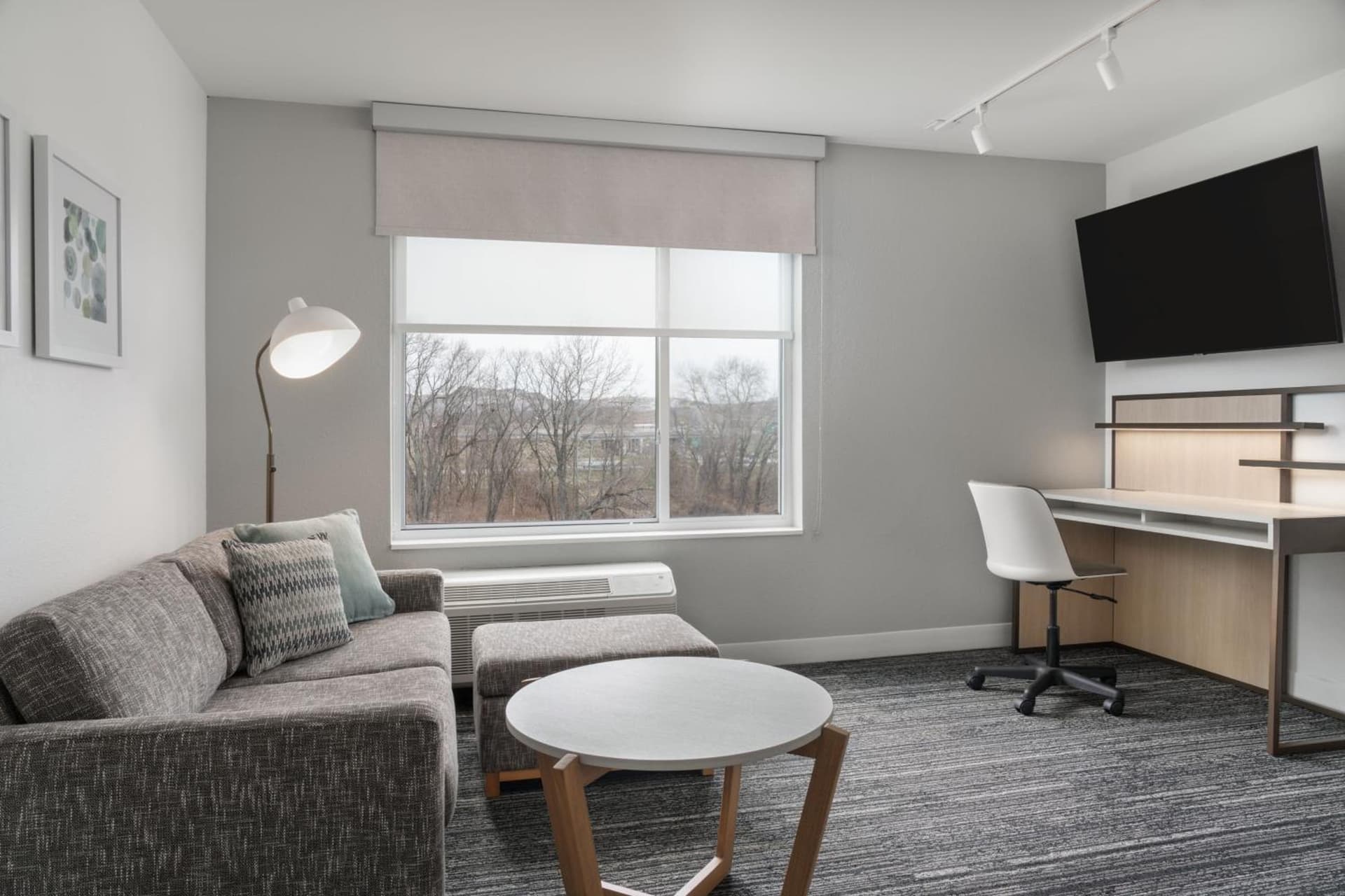TownePlace Suites by Marriott New Philadelphia gallery photo in New Philadelphia, OH — image 25