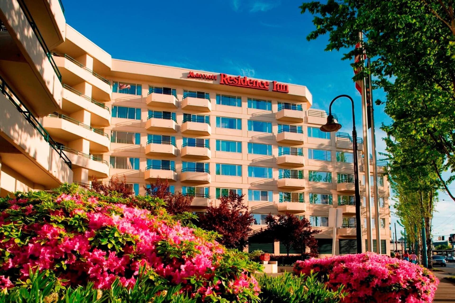 Residence Inn by Marriott Seattle Downtown/Lake Union interior in Seattle, WA — gallery photo 2