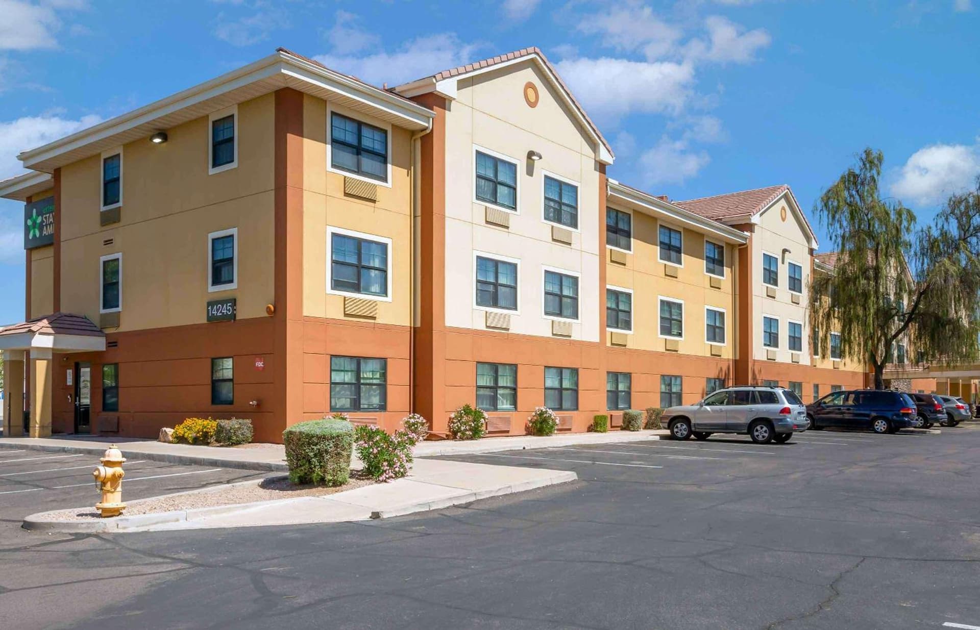 Extended Stay America Suites - Phoenix - Chandler interior in Phoenix, AZ — gallery photo 2